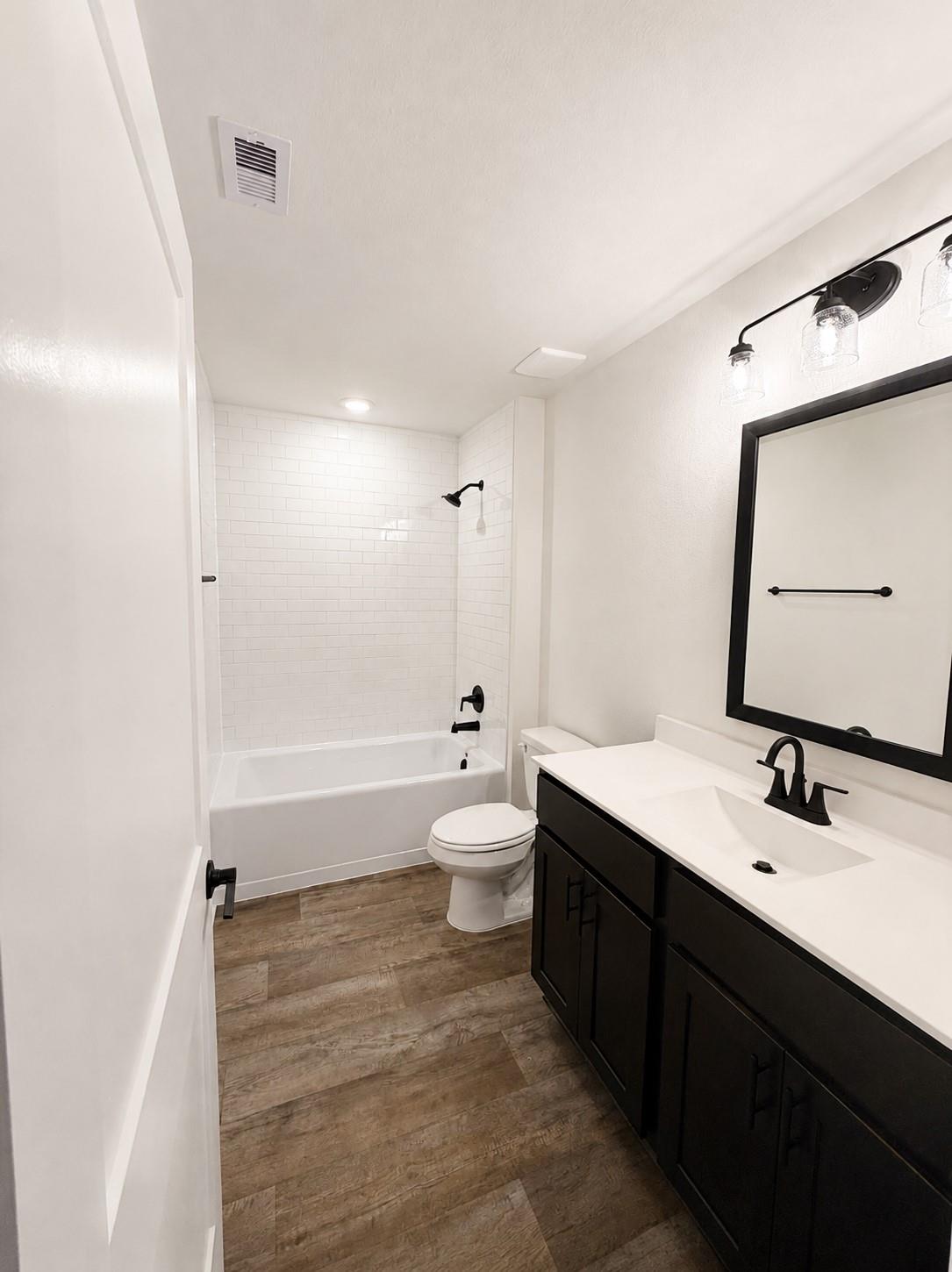 9312 Hard Rock Rd, Conroe, TX 77303 photo