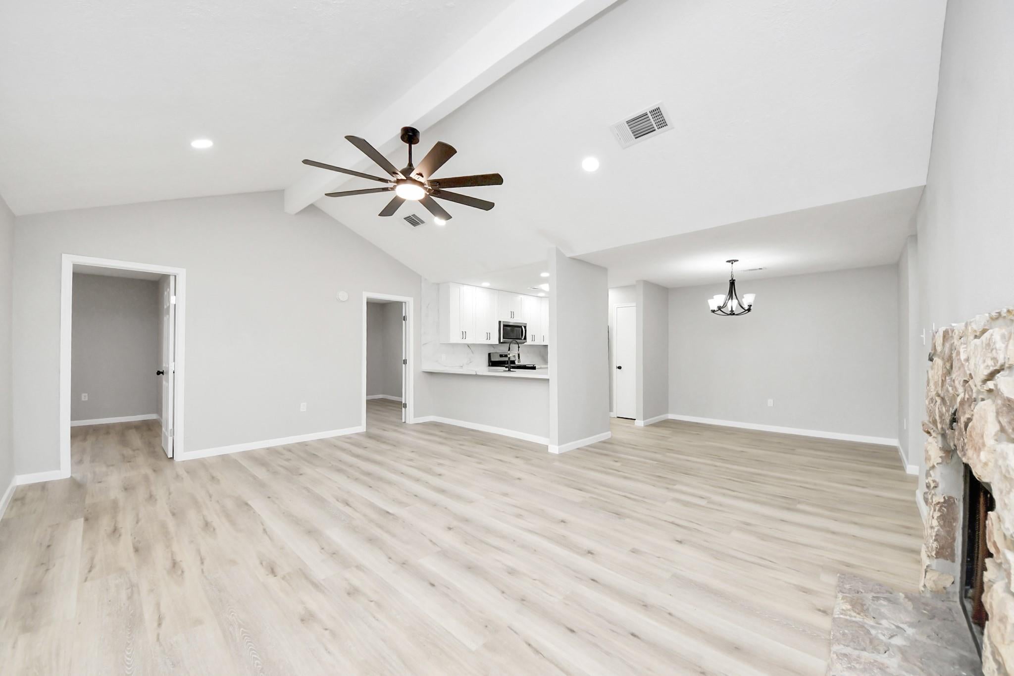 5212 Willowview Dr, Baytown, TX 77521 photo