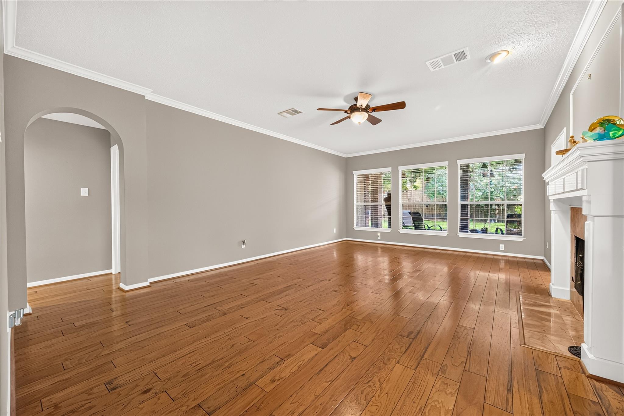16723 Chewton Glen St, Tomball, TX 77377 photo