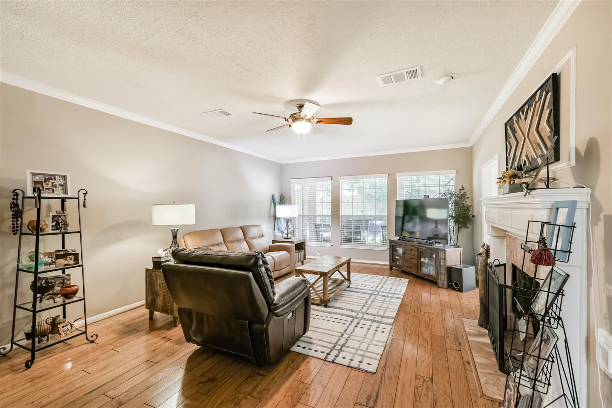 16723 Chewton Glen St, Tomball, TX 77377 photo