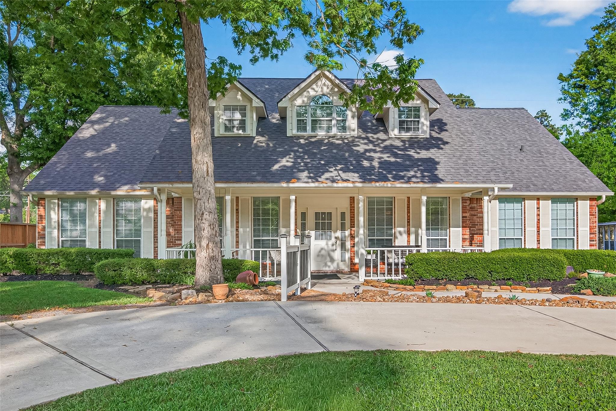 522 Beauregard Dr, Conroe, TX 77302