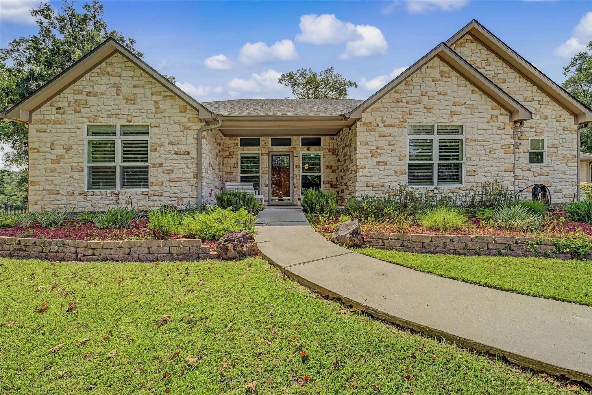 26816 Vista Meadow Ct, Huffman, TX 77336 photo
