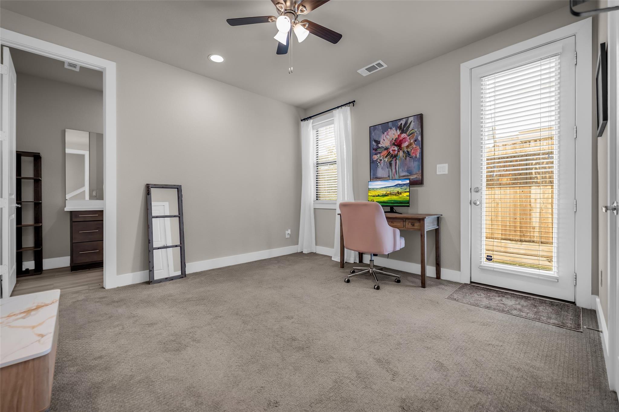 3411 Kensington Yellow Pl, Houston, TX 77008 photo
