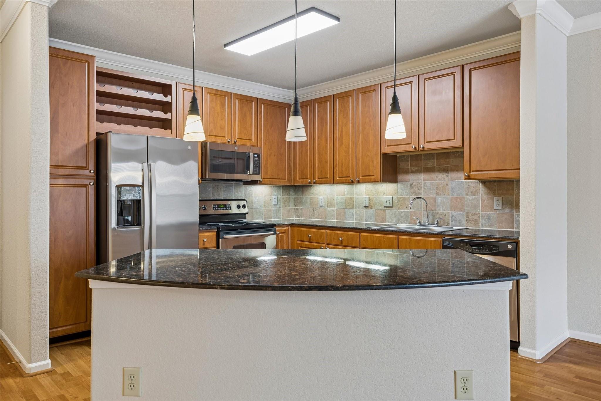 1711 Spanish Trl #202, Houston, TX 77054 photo