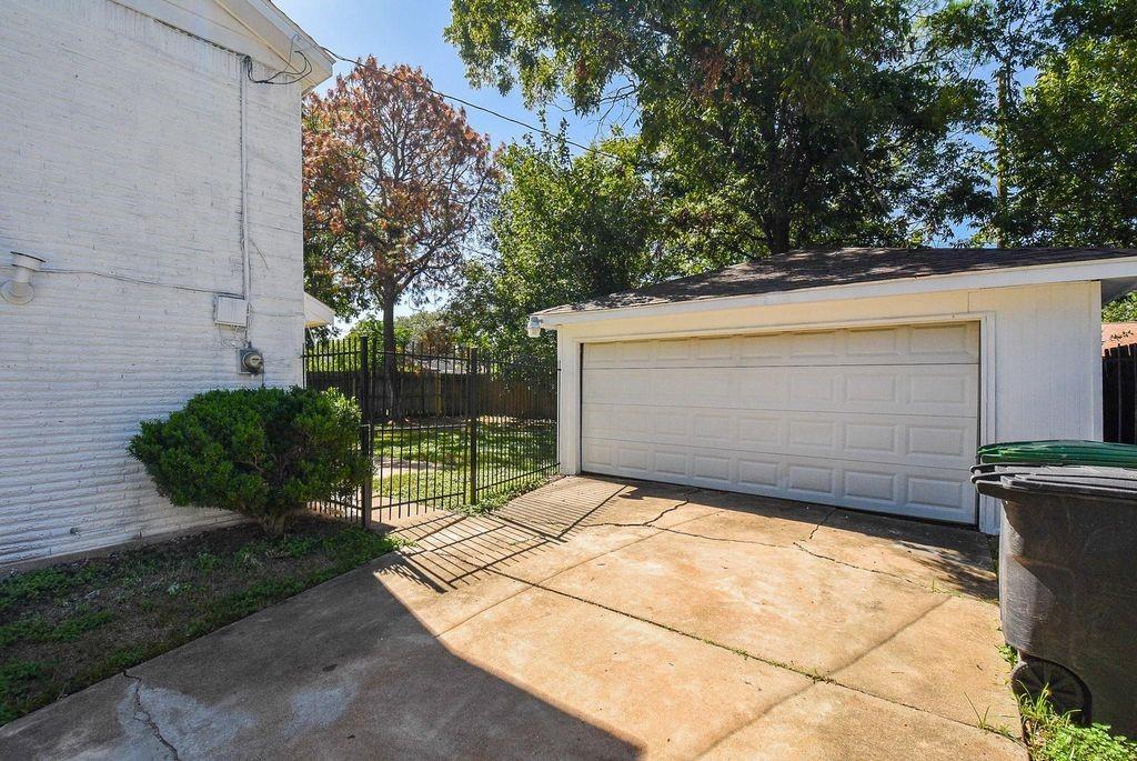 10910 Sagevale Ln, Houston, TX 77089 photo