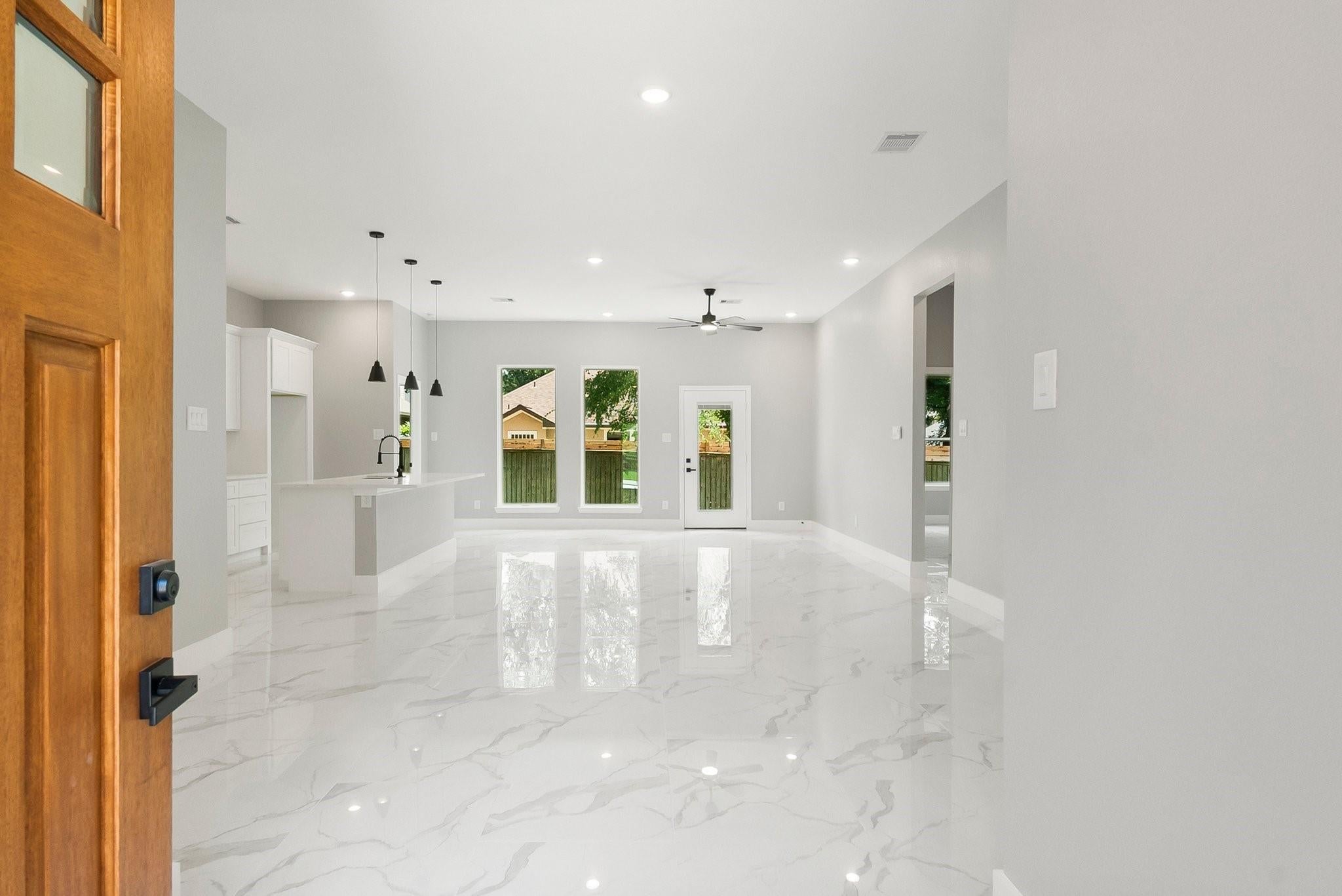 3518 Misty Moss, Montgomery, TX 77356 photo