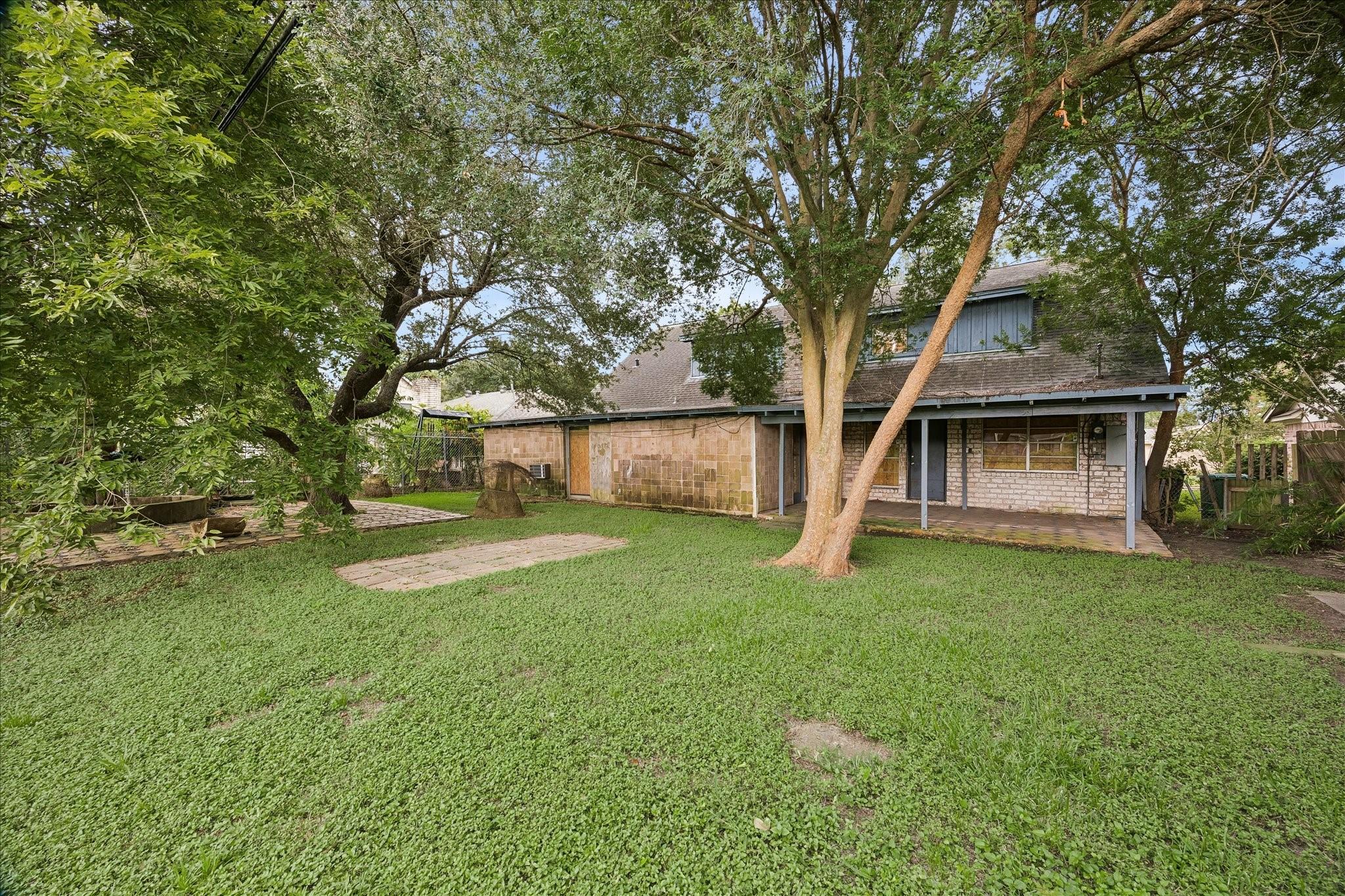 8926 Willow Meadow Dr, Houston, TX 77031 photo