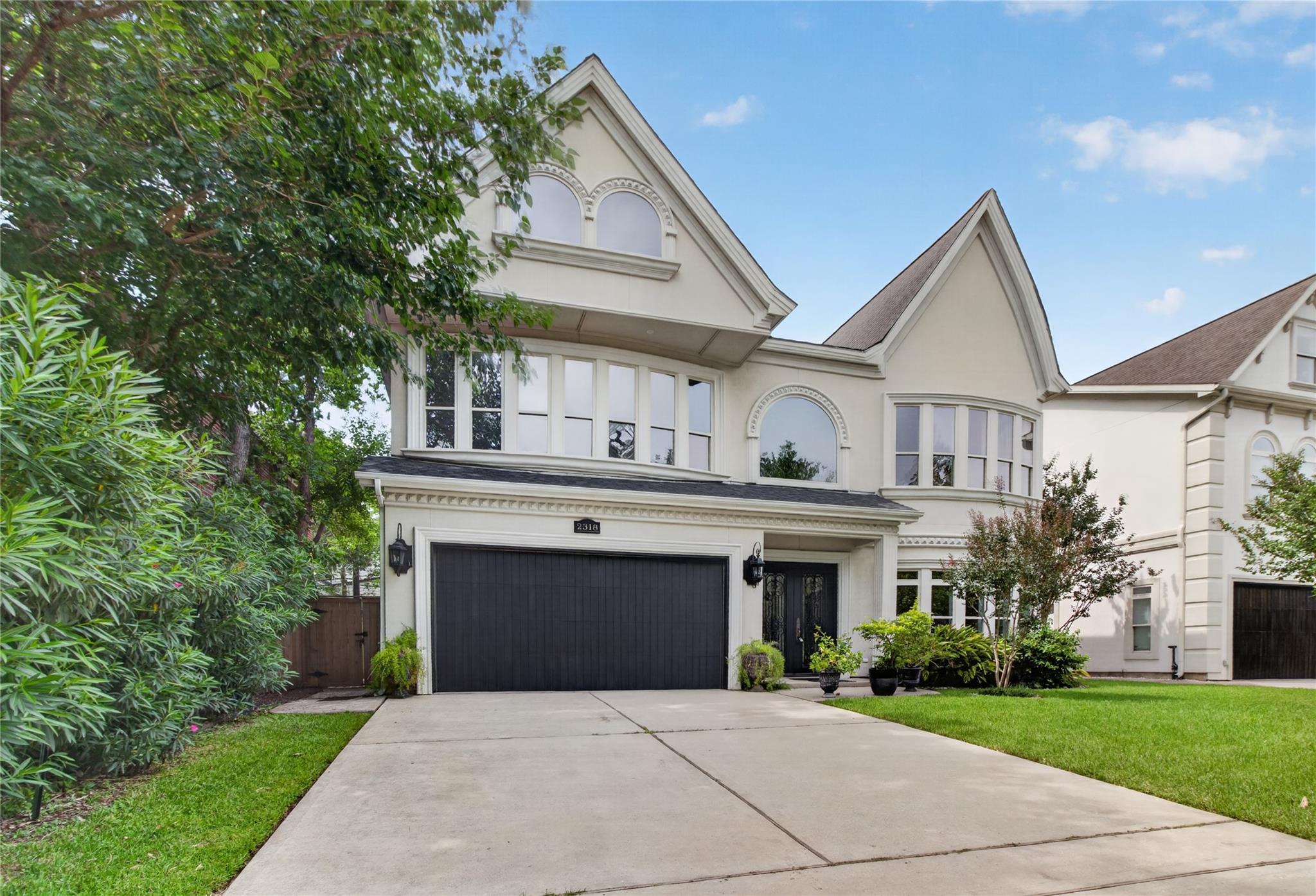 2318 Bellefontaine St, Houston, TX 77030 photo