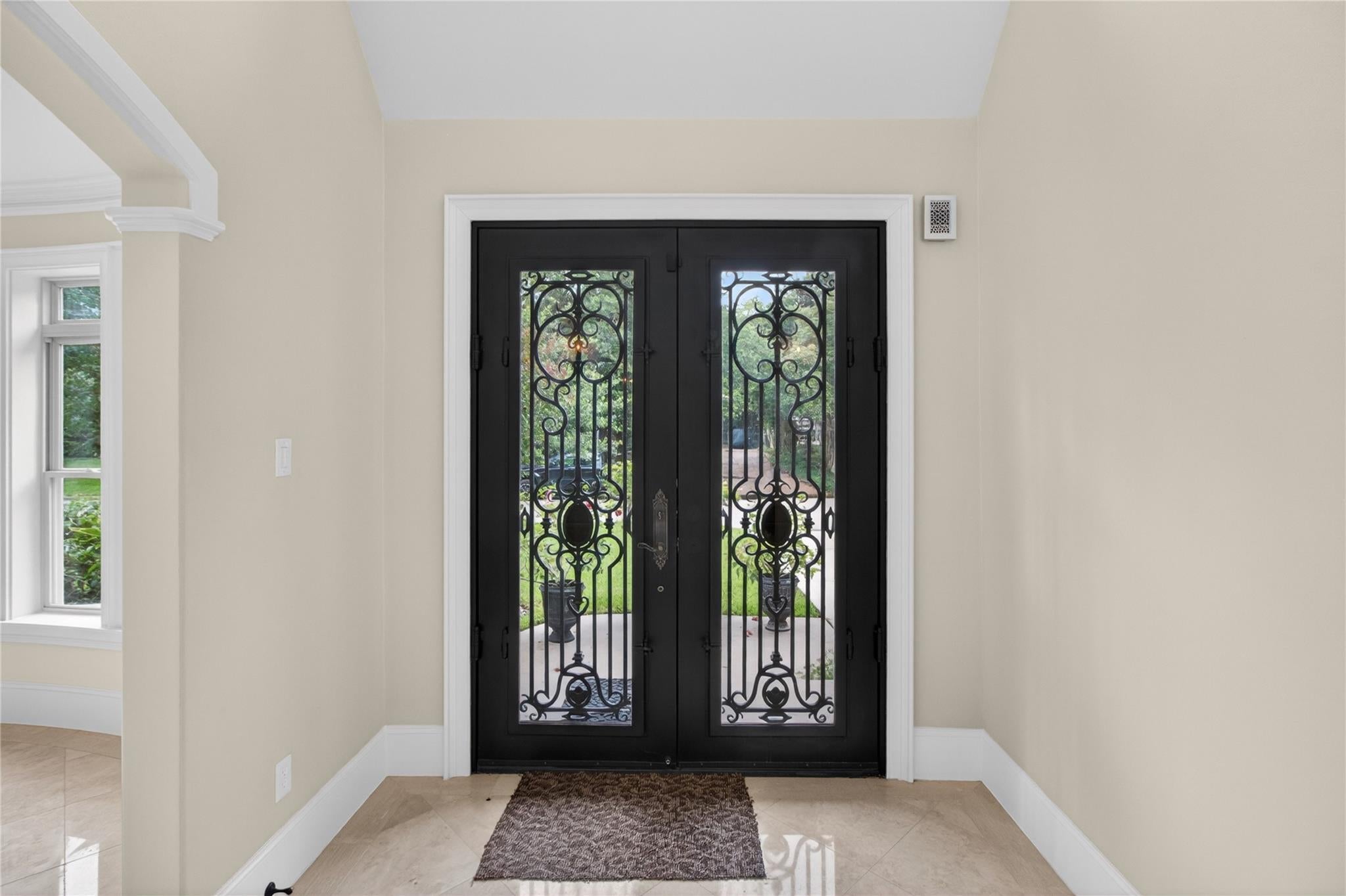 2318 Bellefontaine St, Houston, TX 77030 photo