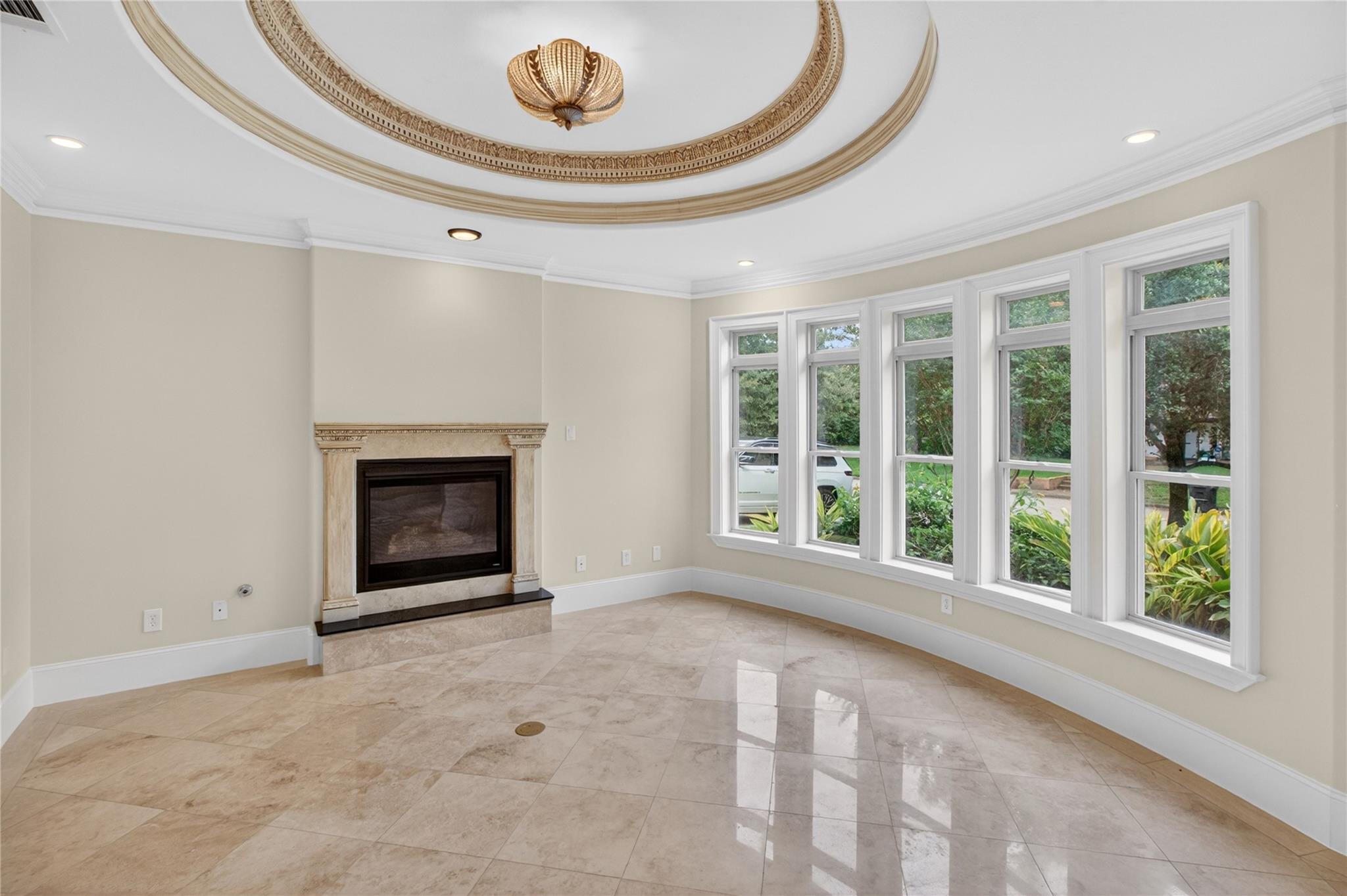 2318 Bellefontaine St, Houston, TX 77030 photo