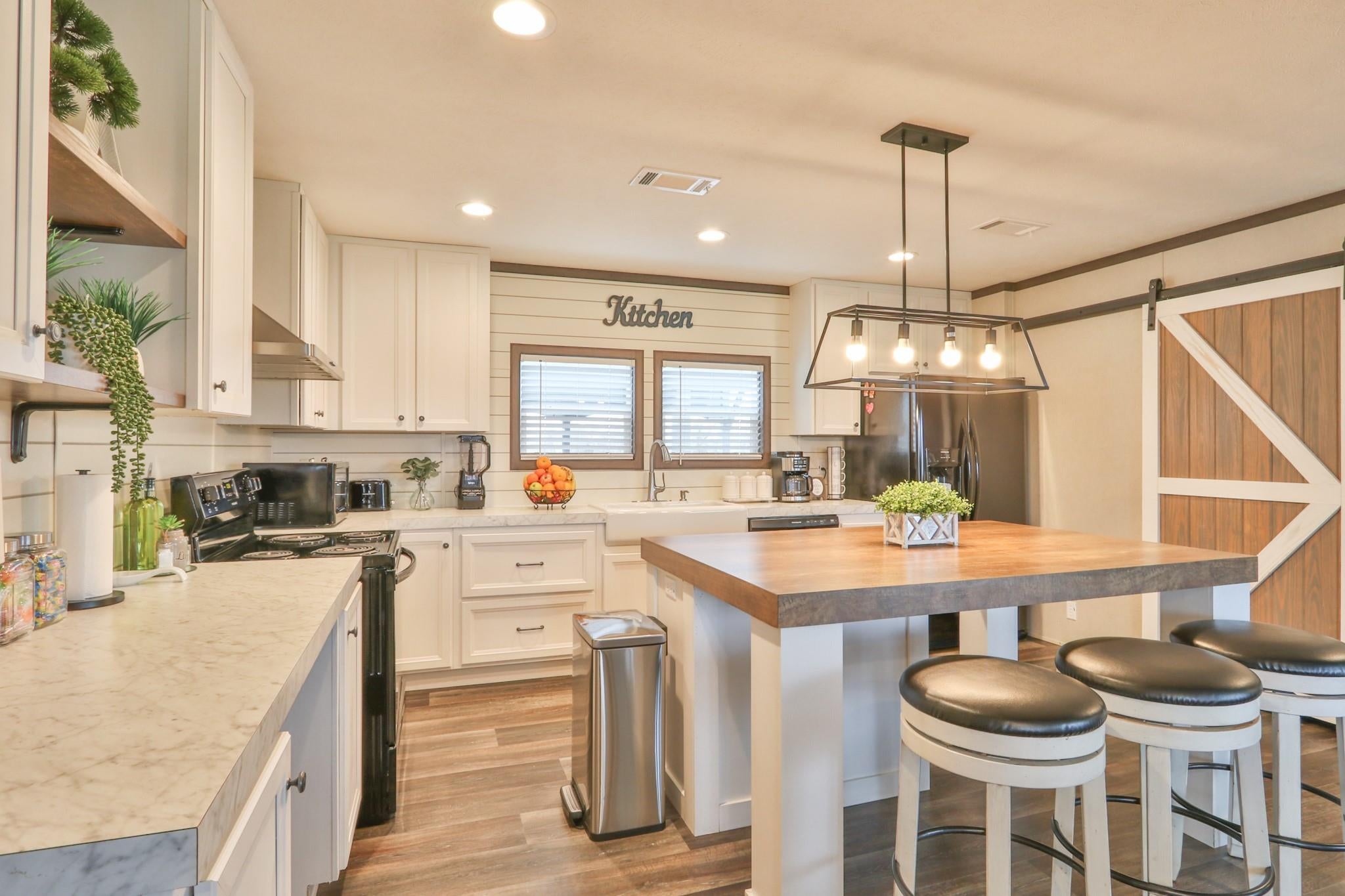 15211 Linda Ln, Santa Fe, TX 77517 photo