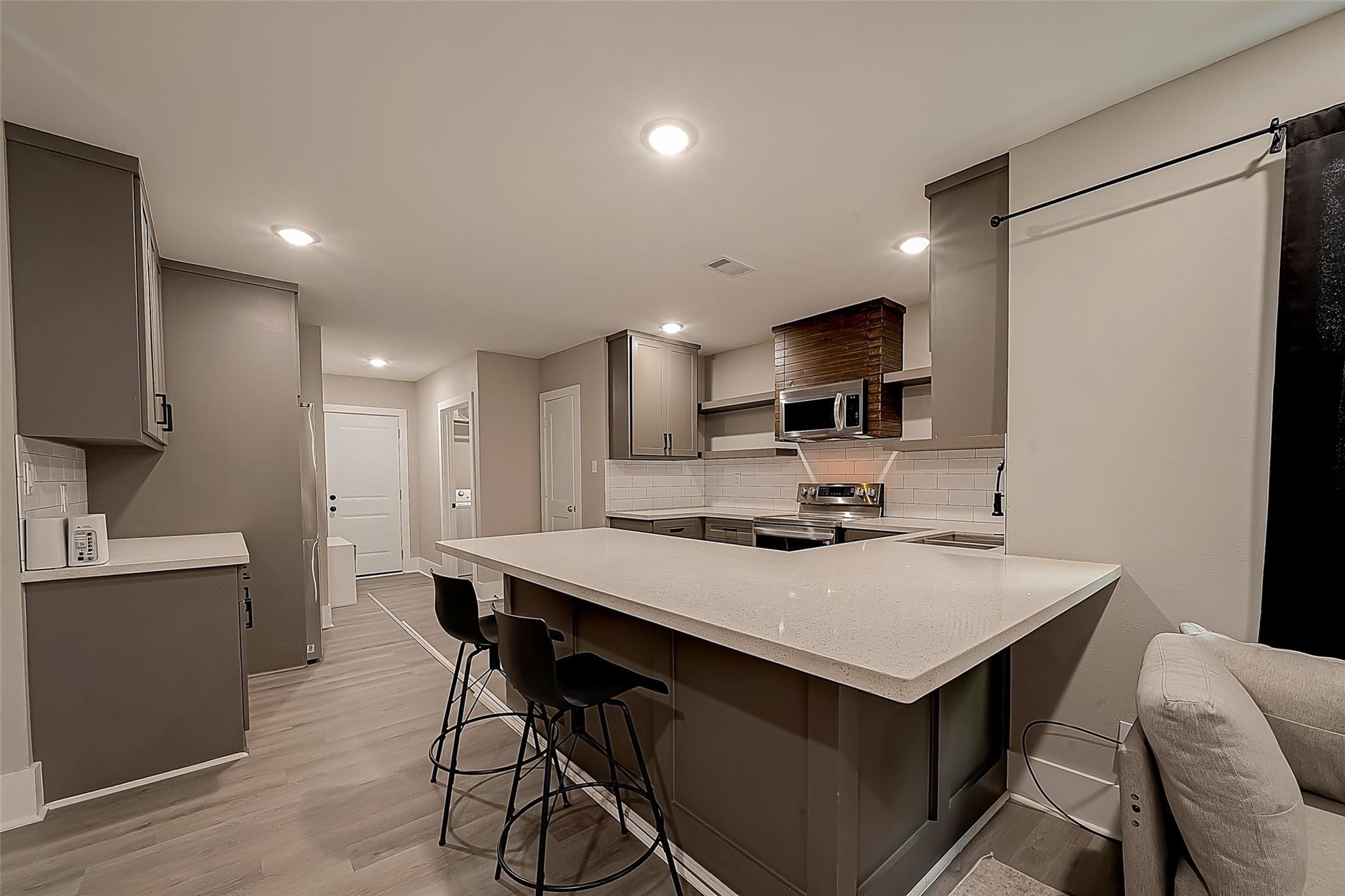 3014 Delia St, Houston, TX 77026 photo