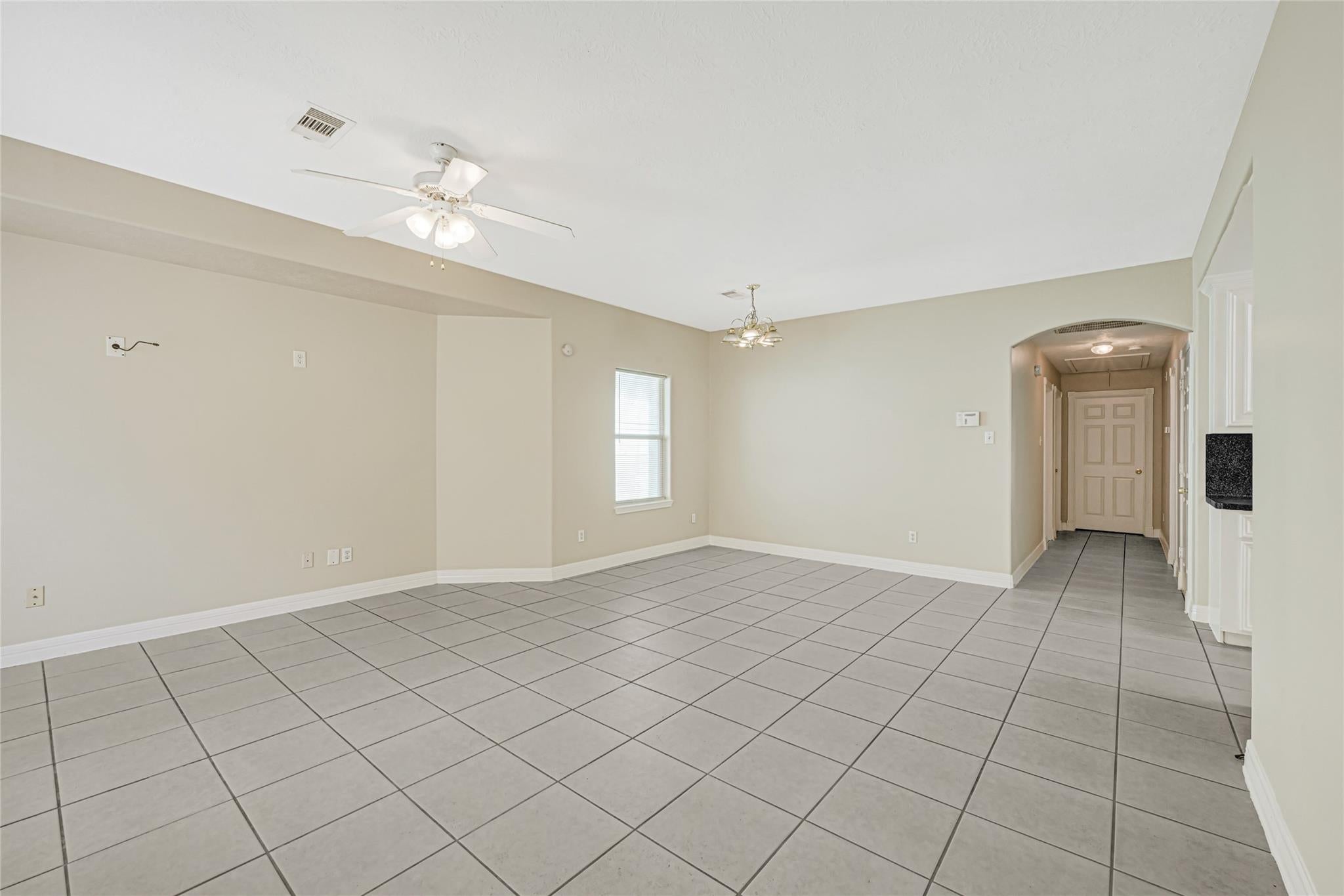 6610 Schambray St, Houston, TX 77085 photo