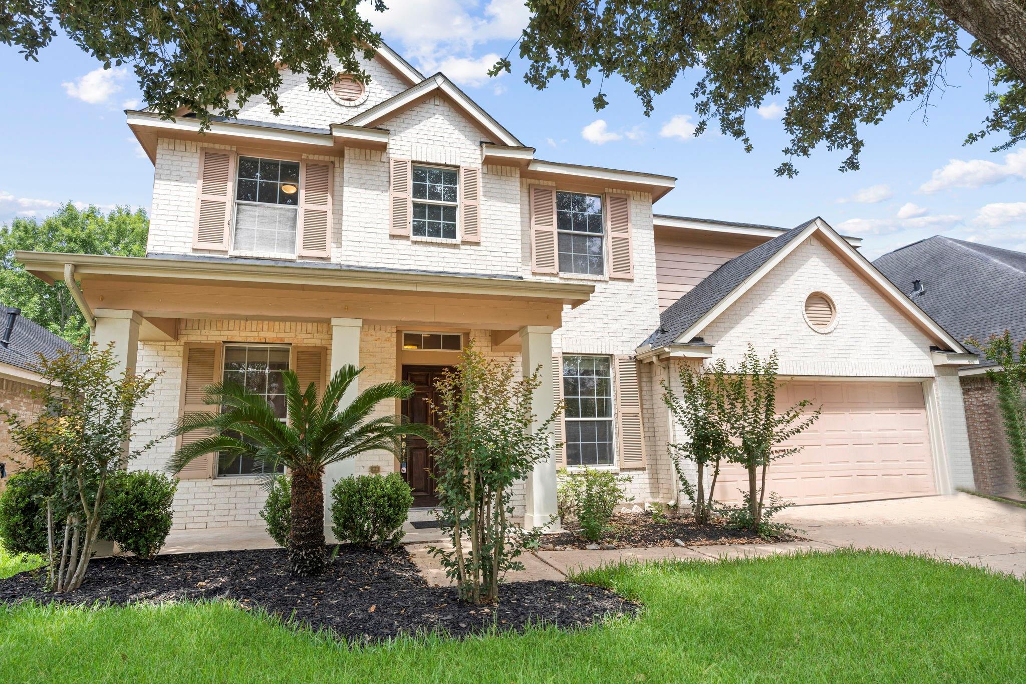 6914 Grants Hollow Ln, Richmond, TX 77407 photo