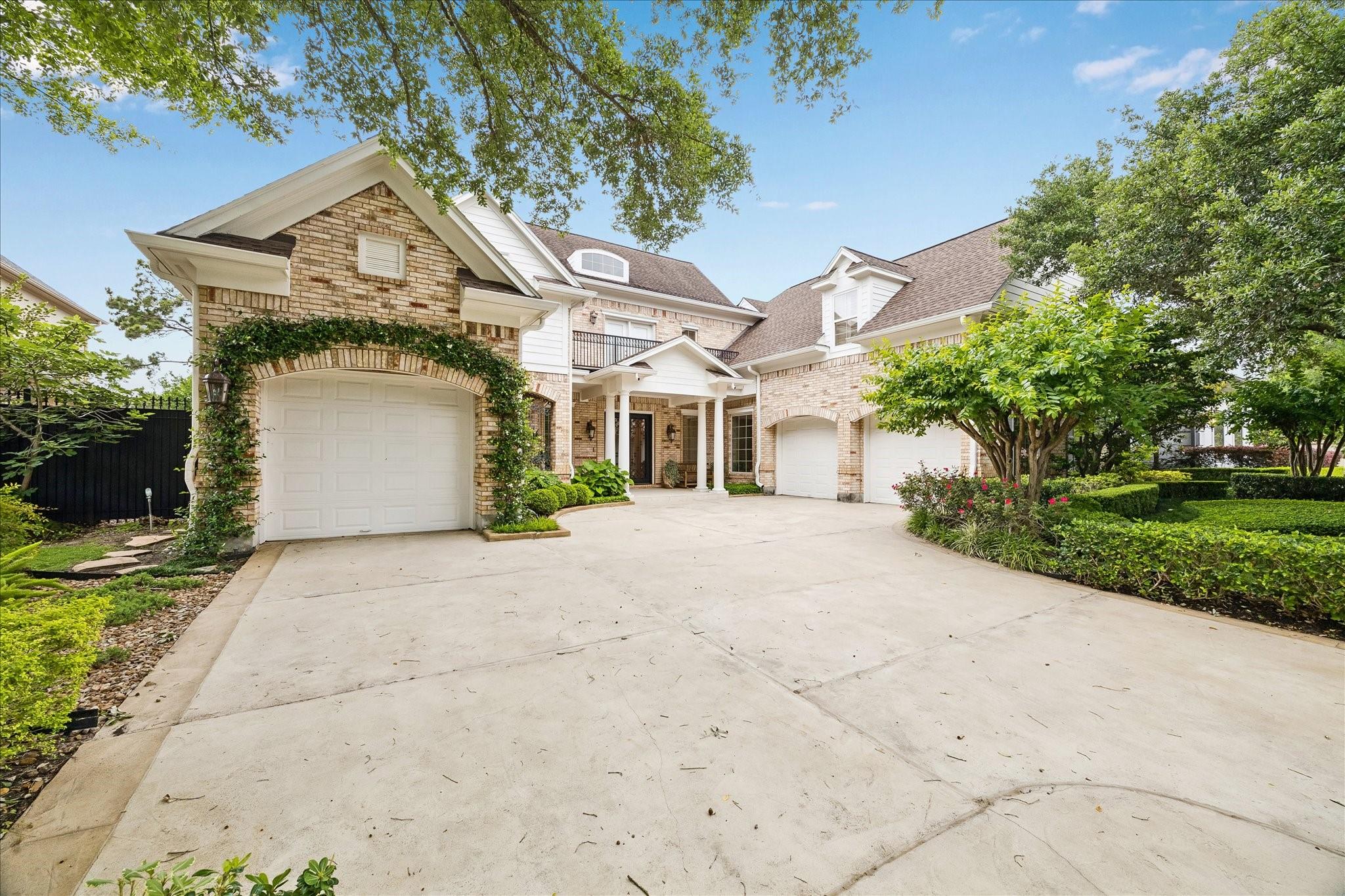 3018 Bonnebridge Way Blvd, Houston, TX 77082 photo