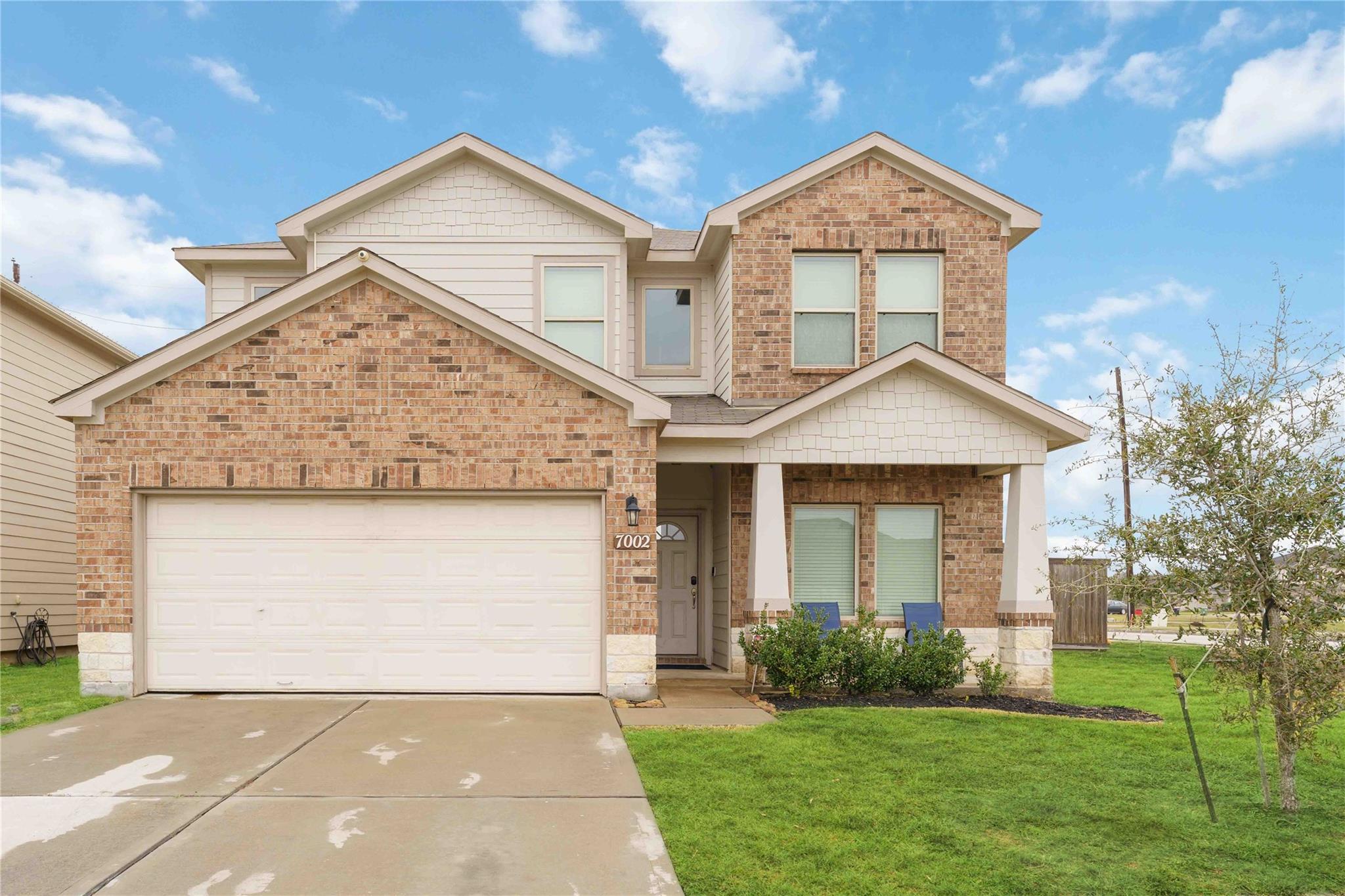 7002 Victorville Dr, Rosharon, TX 77583