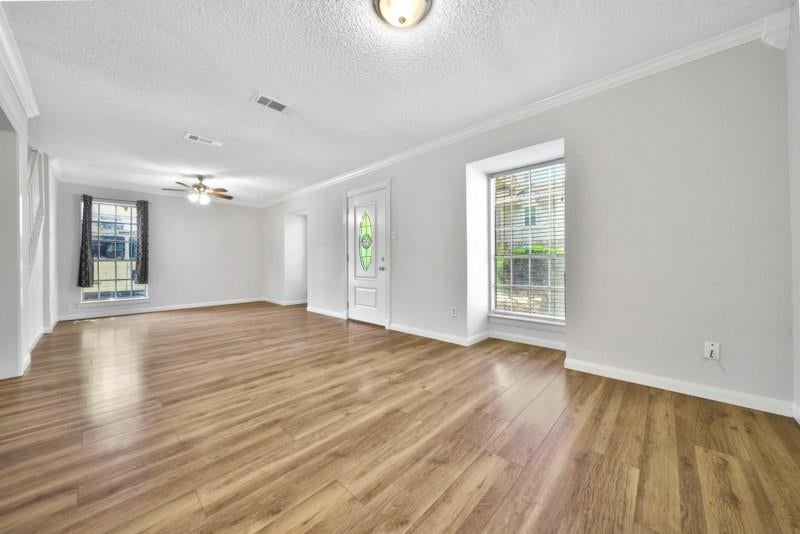 7846 Kendalia Dr, Houston, TX 77036 photo