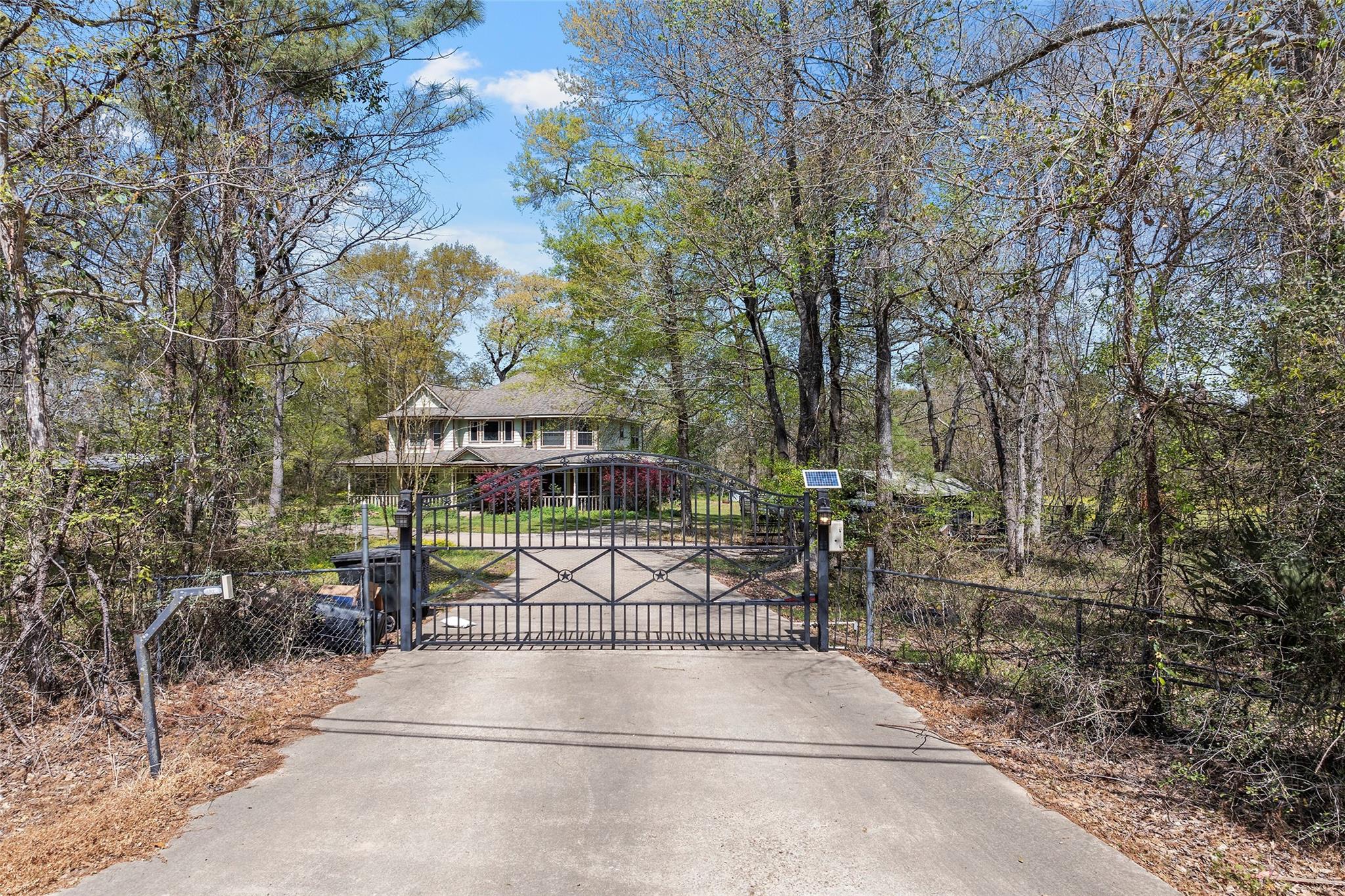 30828 Dobbin Huffsmith Rd, Magnolia, TX 77354 photo