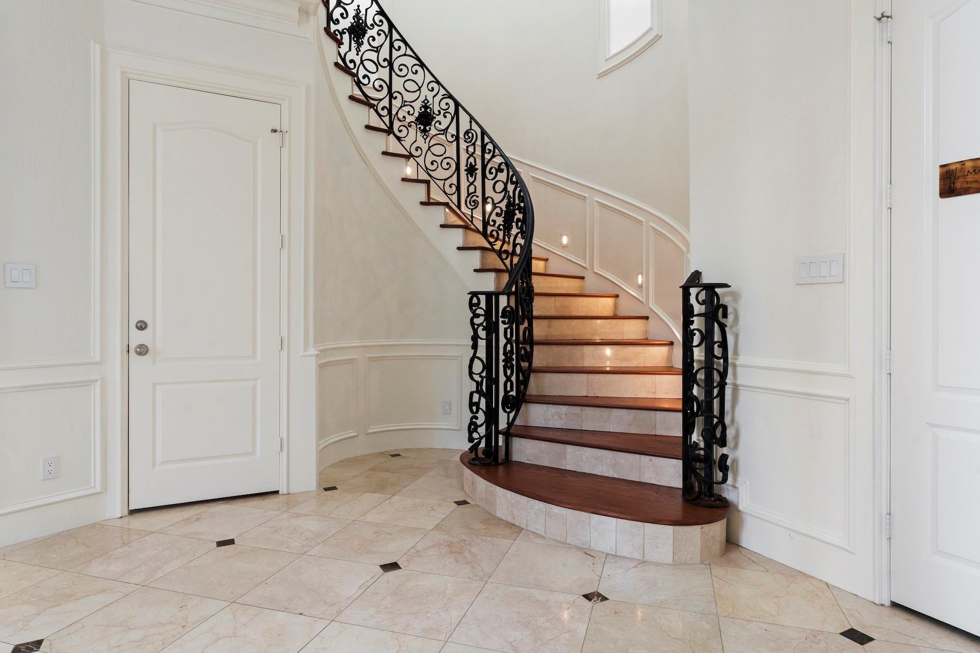 3844 Bellefontaine St, Houston, TX 77025 photo