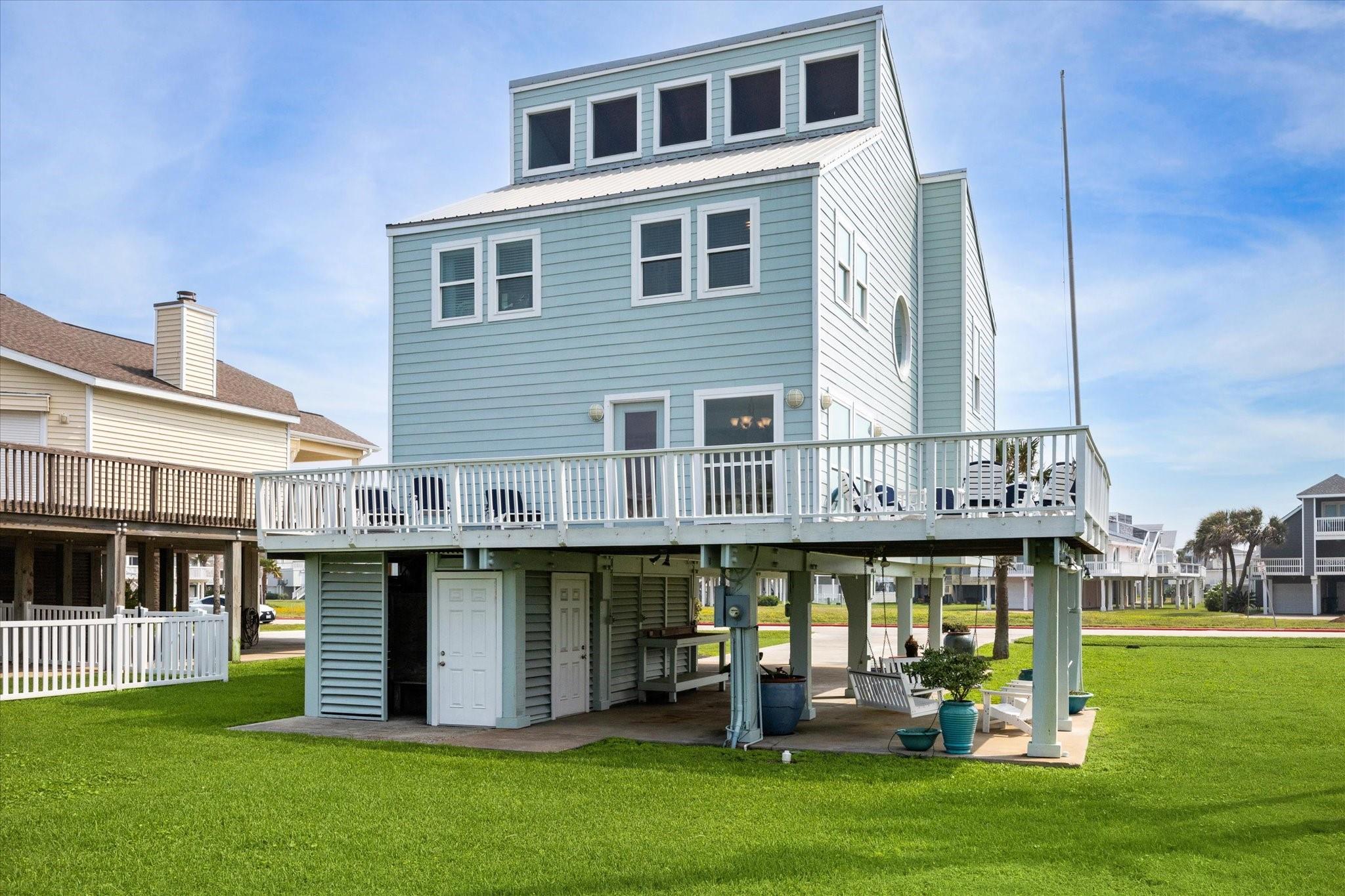 4211 Long Tom Ct, Galveston, TX 77554 photo
