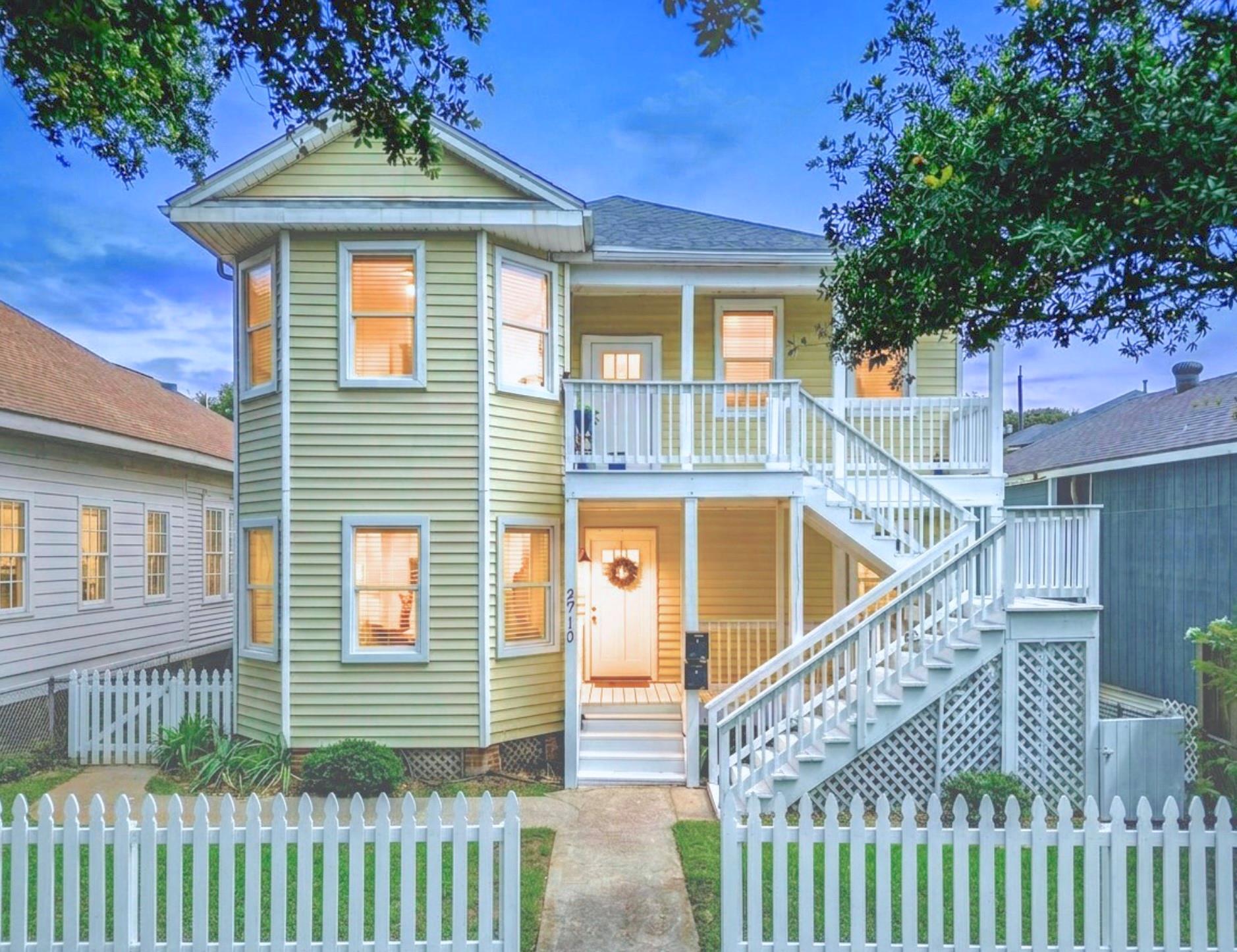 2710 Avenue P, Galveston, TX 77550