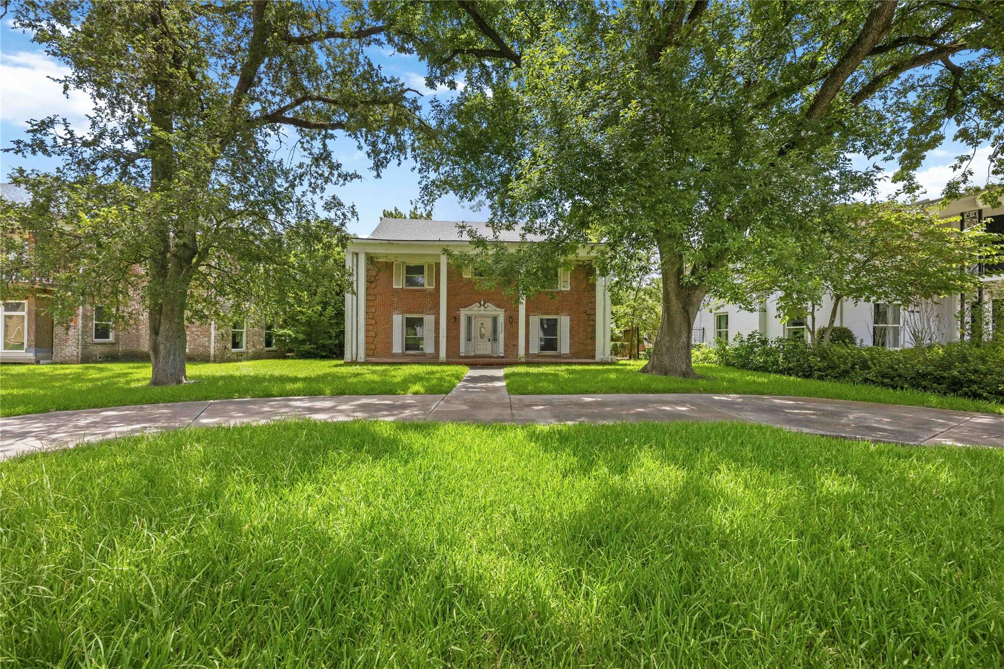 5523 Ardmore St, Houston, TX 77021