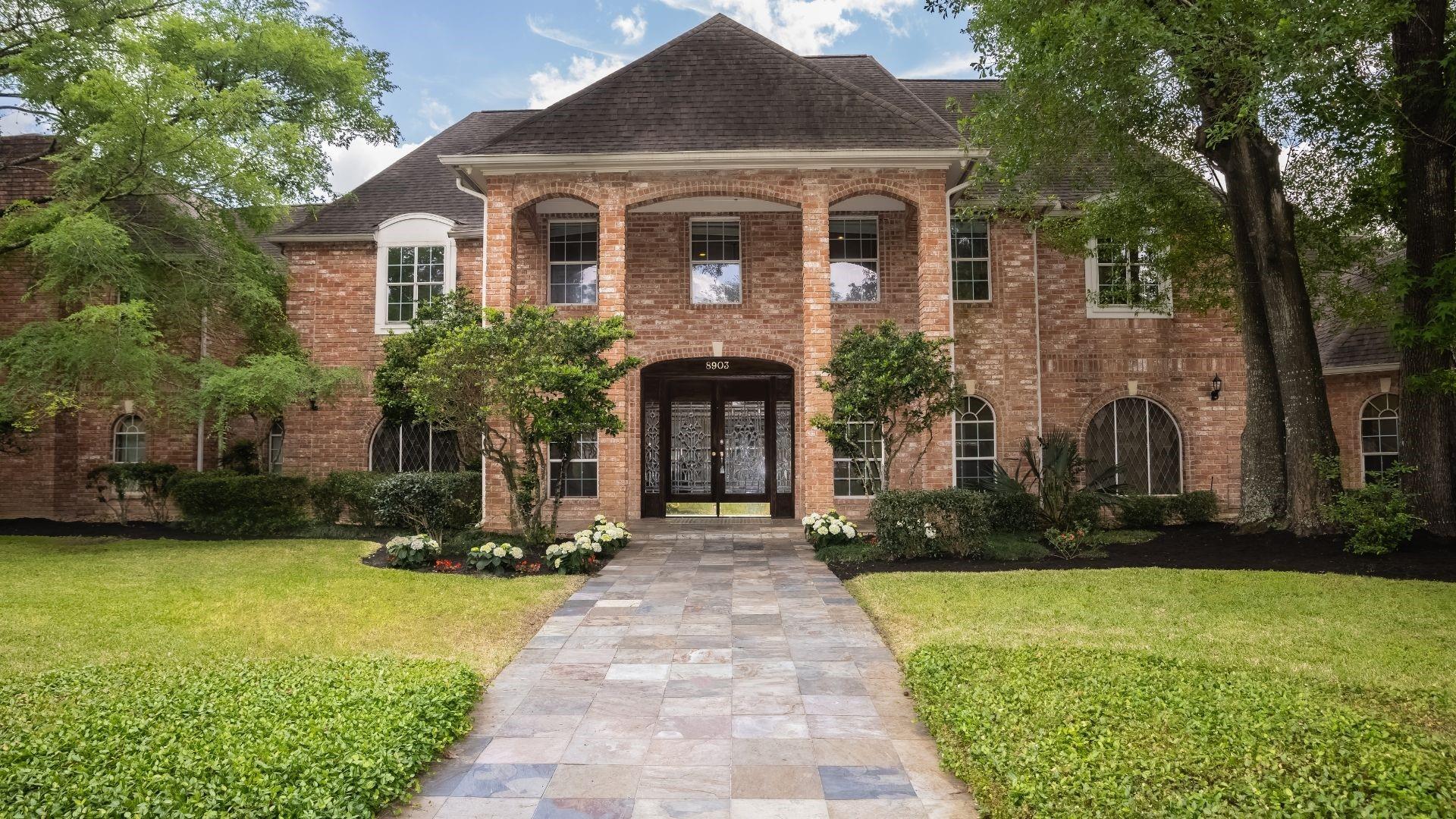 8903 Tranquil Park Dr, Spring, TX 77379