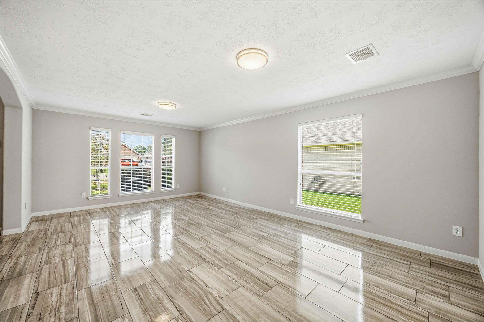3226 Dove Cove Cir, Humble, TX 77396 photo