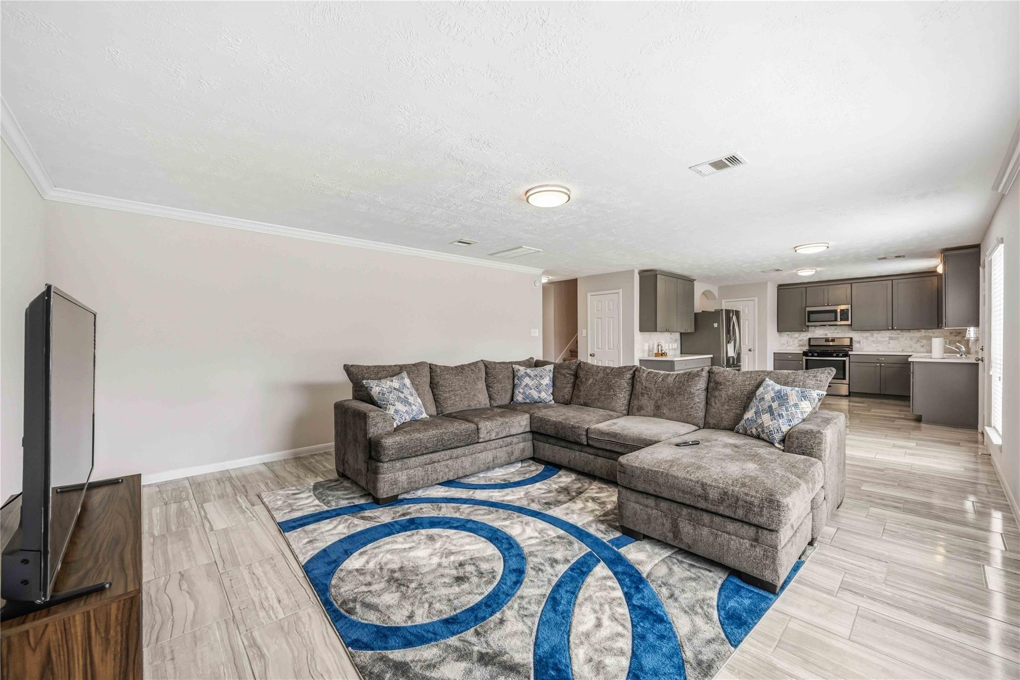 3226 Dove Cove Cir, Humble, TX 77396 photo