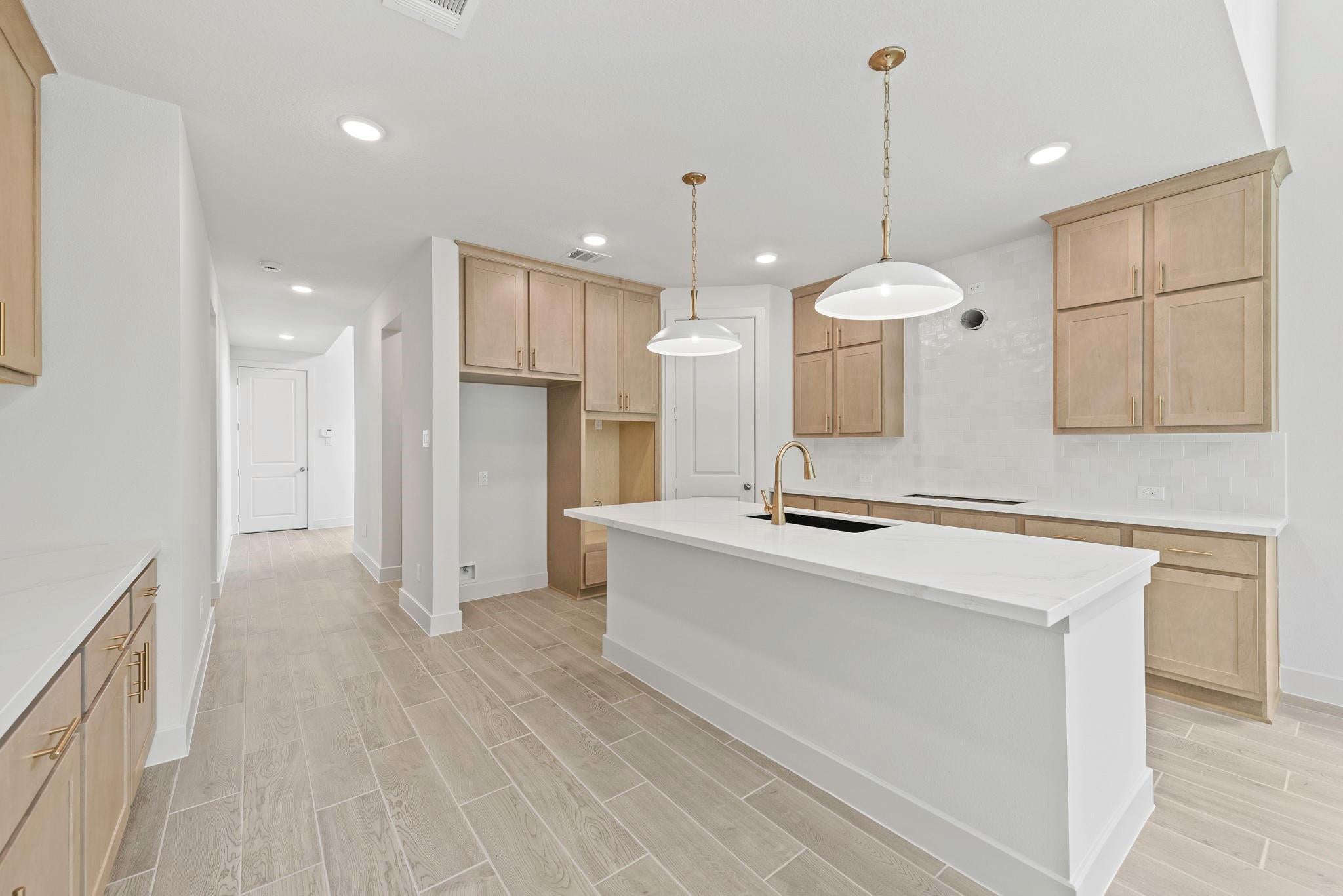 26626 W Skylight Brook Cir, Montgomery, TX 77316 photo