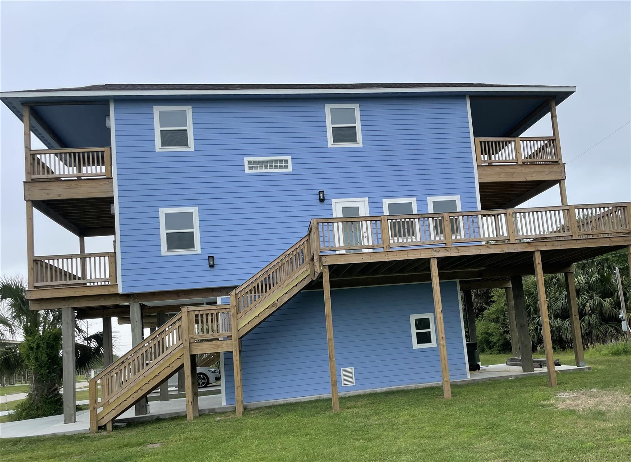 14142 Miramar Dr, Galveston, TX 77554 photo