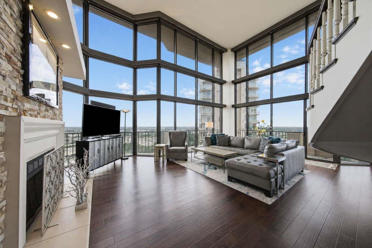3350 Mccue Rd, Houston, TX 77056
