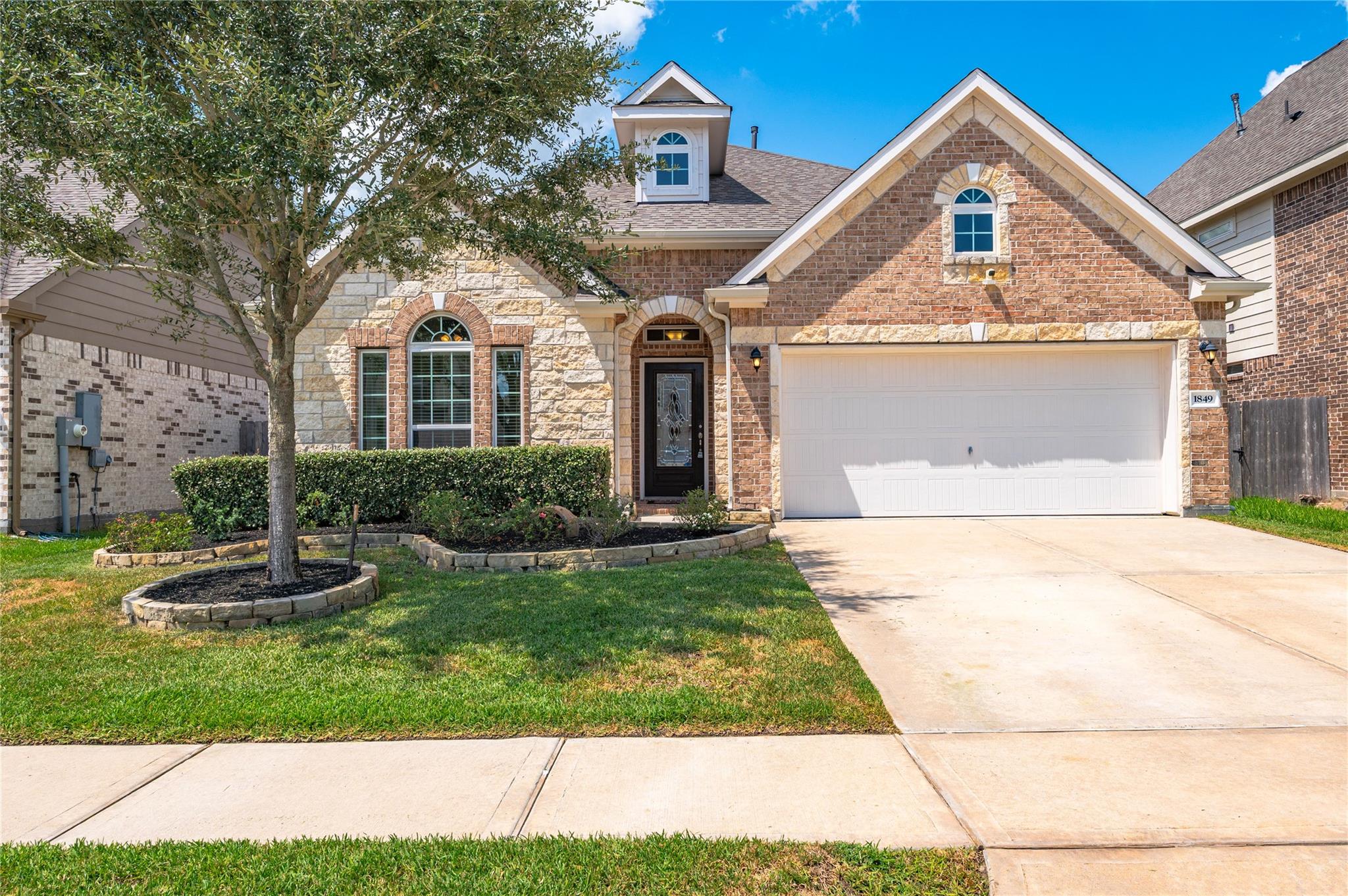 1849 Kenley Way, Alvin, TX 77511