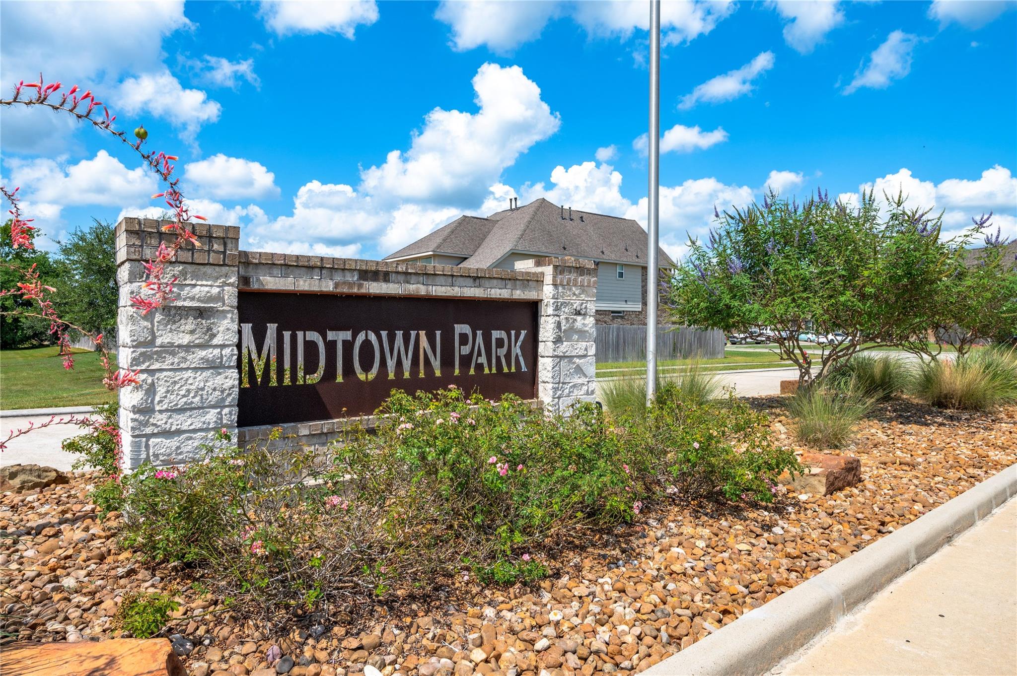 1849 Kenley Way, Alvin, TX 77511 photo