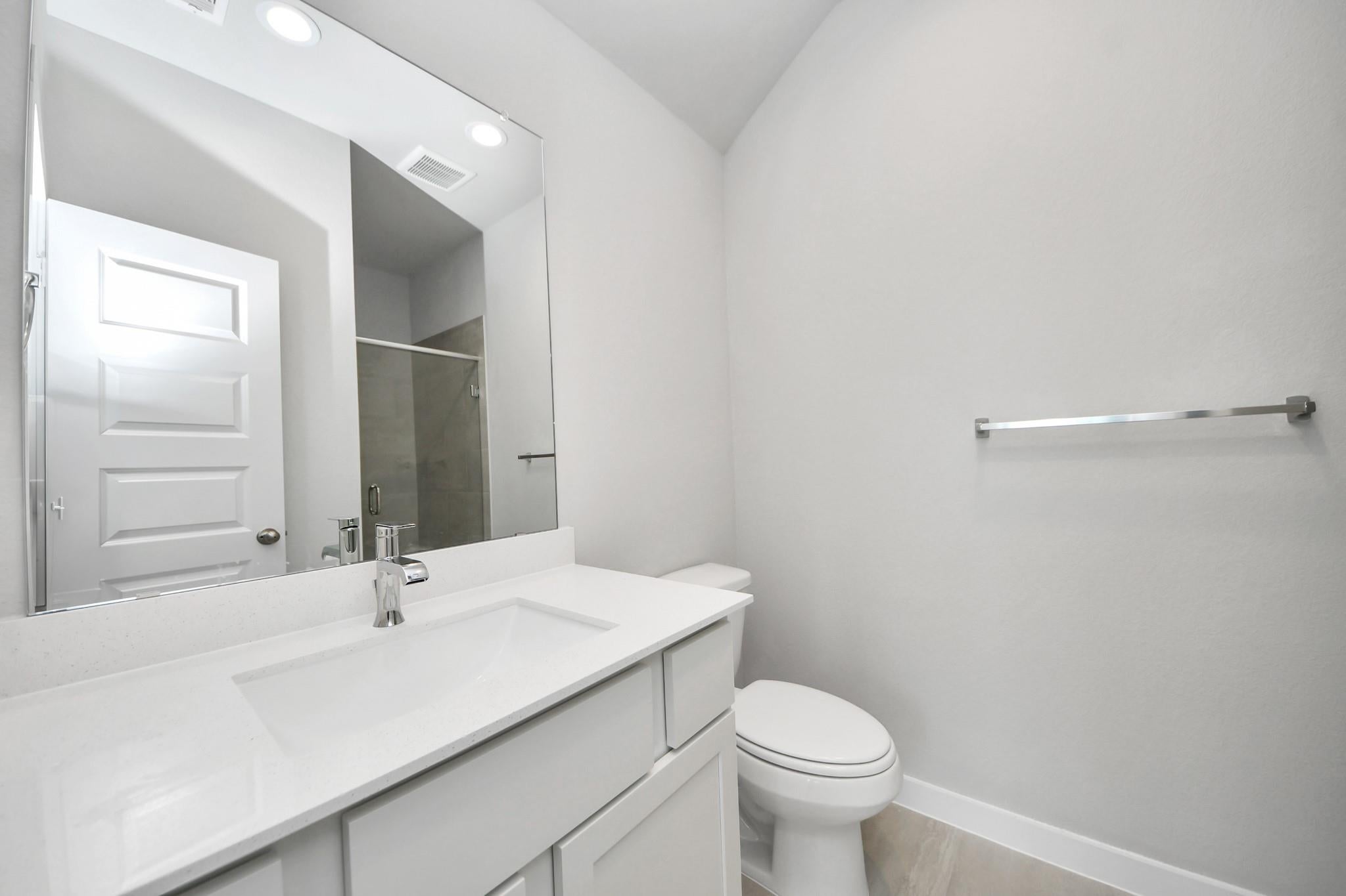 11107 Rose River Dr, Houston, TX 77044 photo