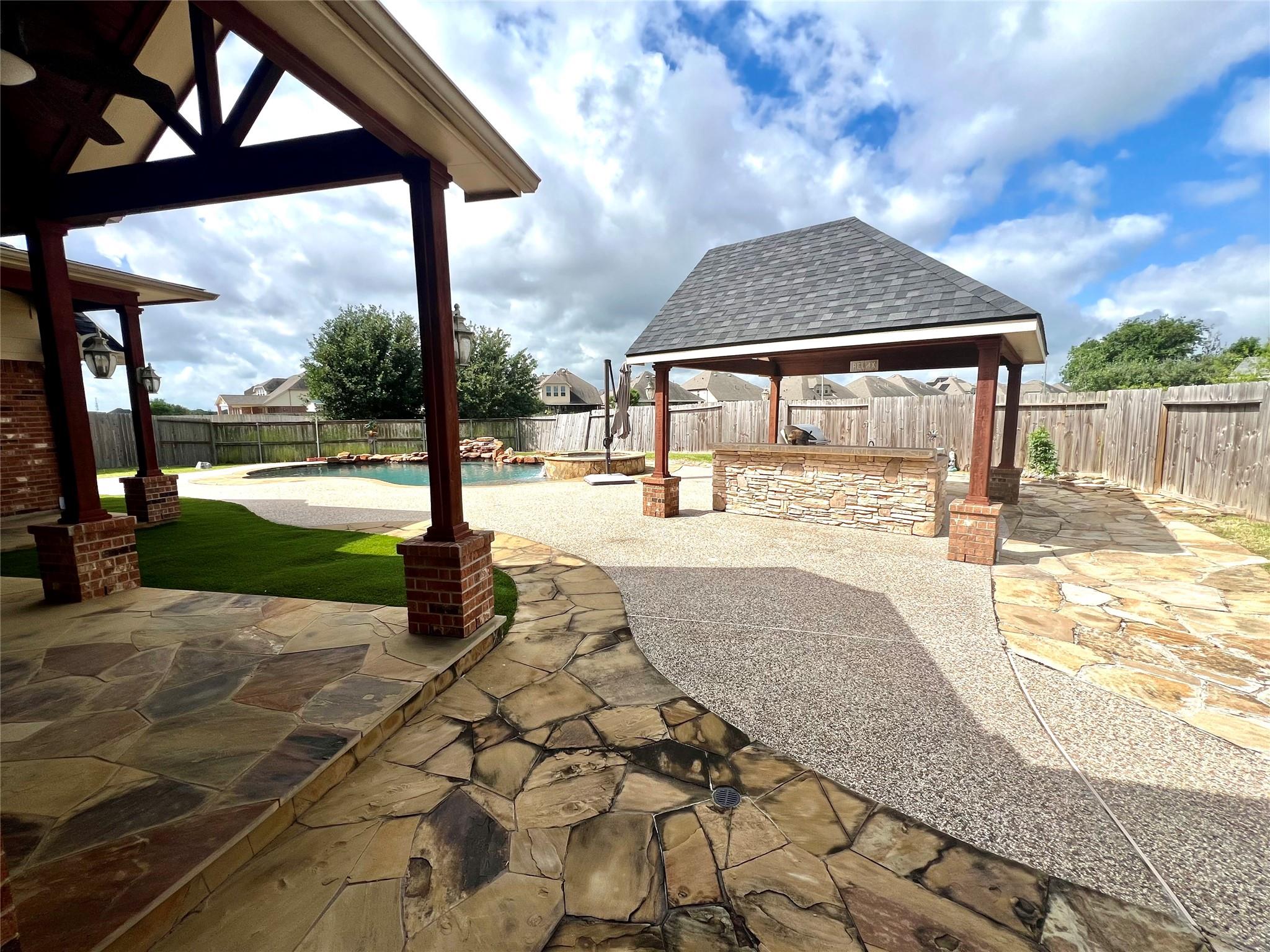 7506 Winston Cove Ct, Richmond, TX 77407 photo