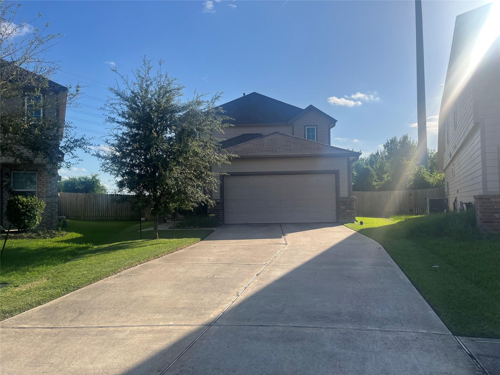 17275 Quiet Song Ct, Richmond, TX 77407 photo