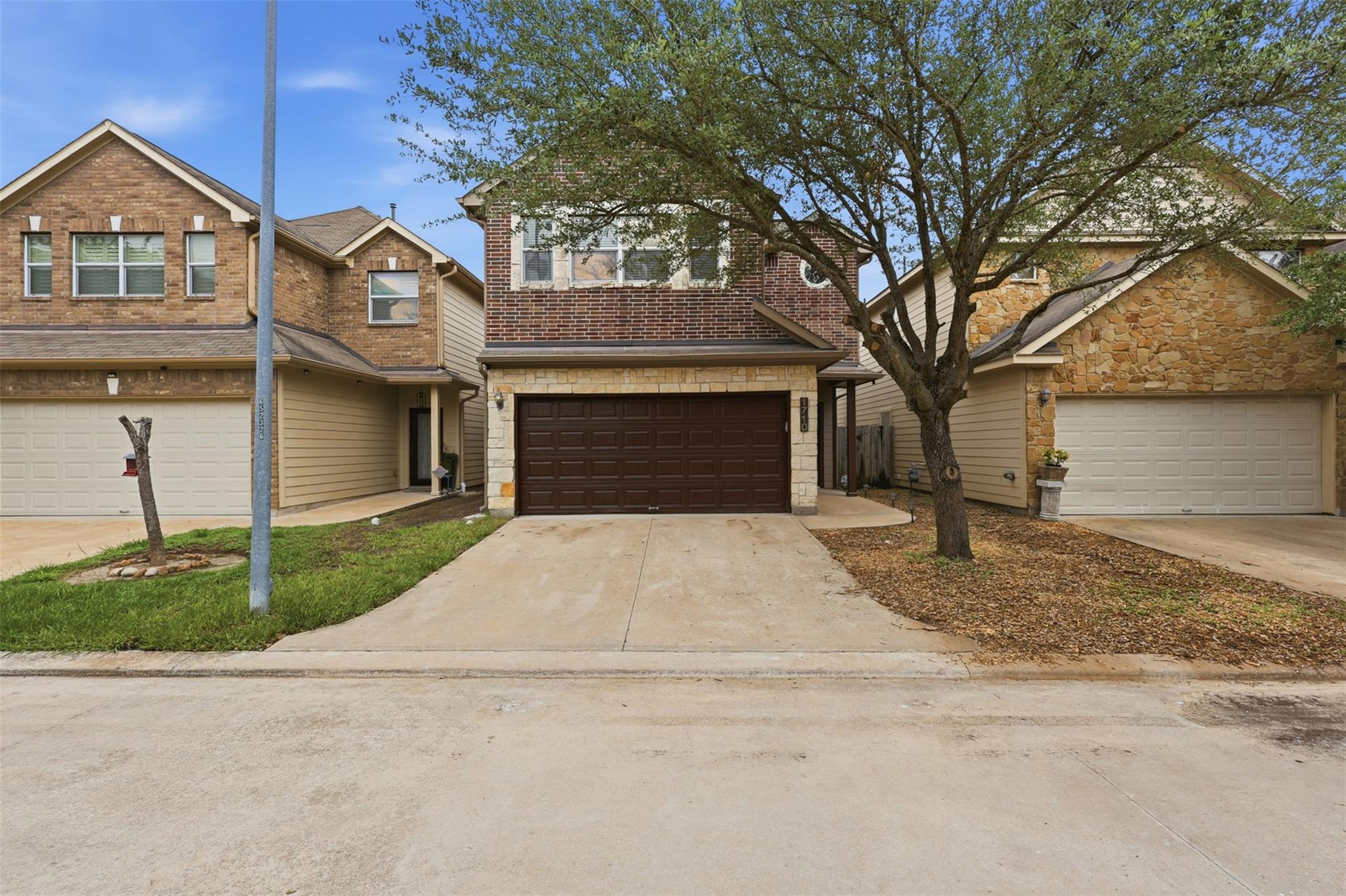 1710 Tornado, Houston, TX 77091
