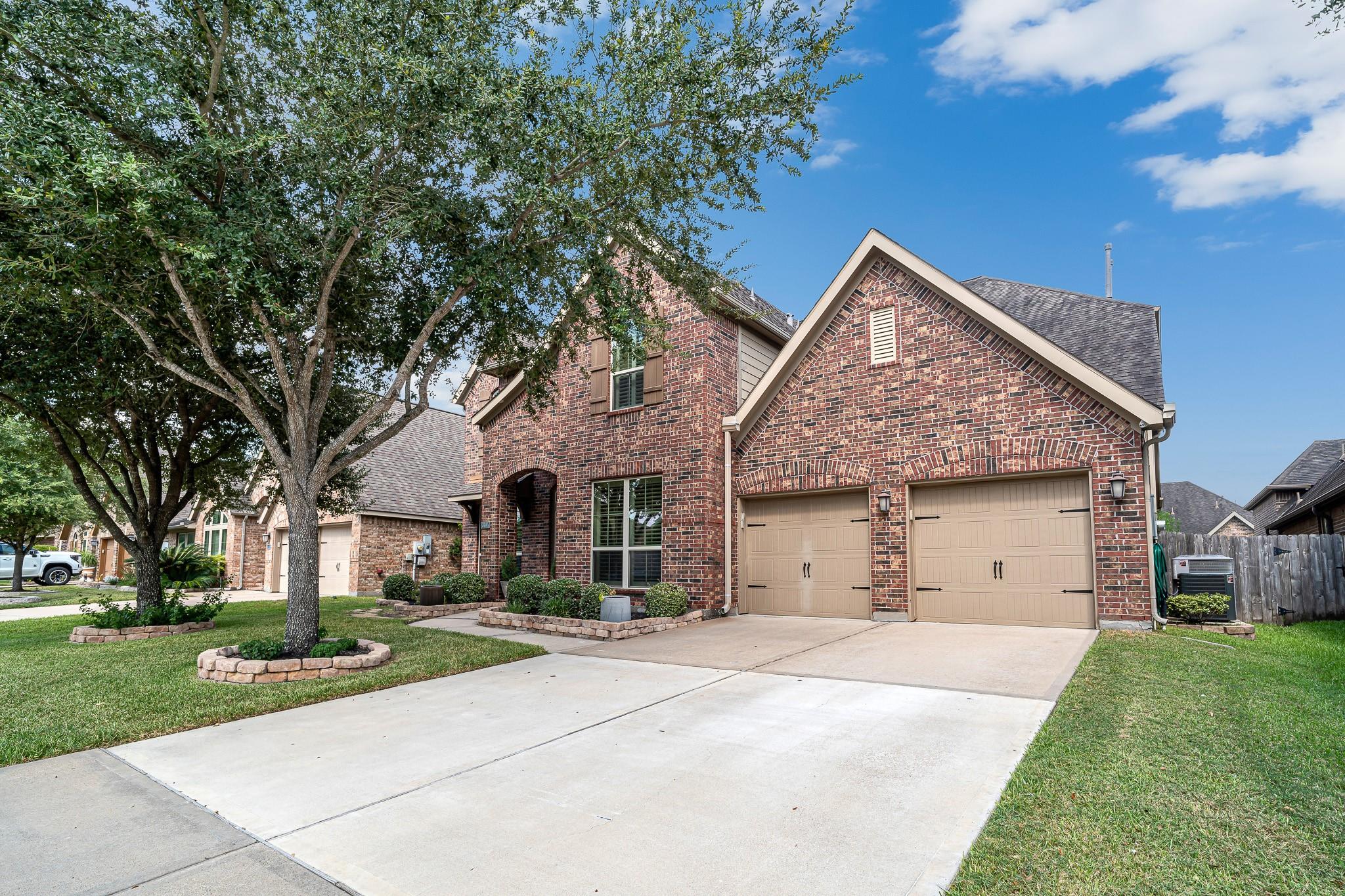 3007 Inglewood Ln, Pearland, TX 77584