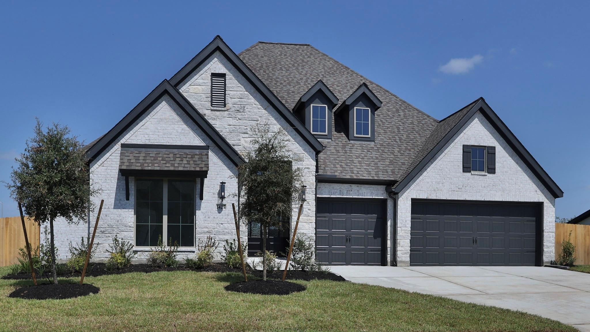 1425 Swayze St, Magnolia, TX 77354