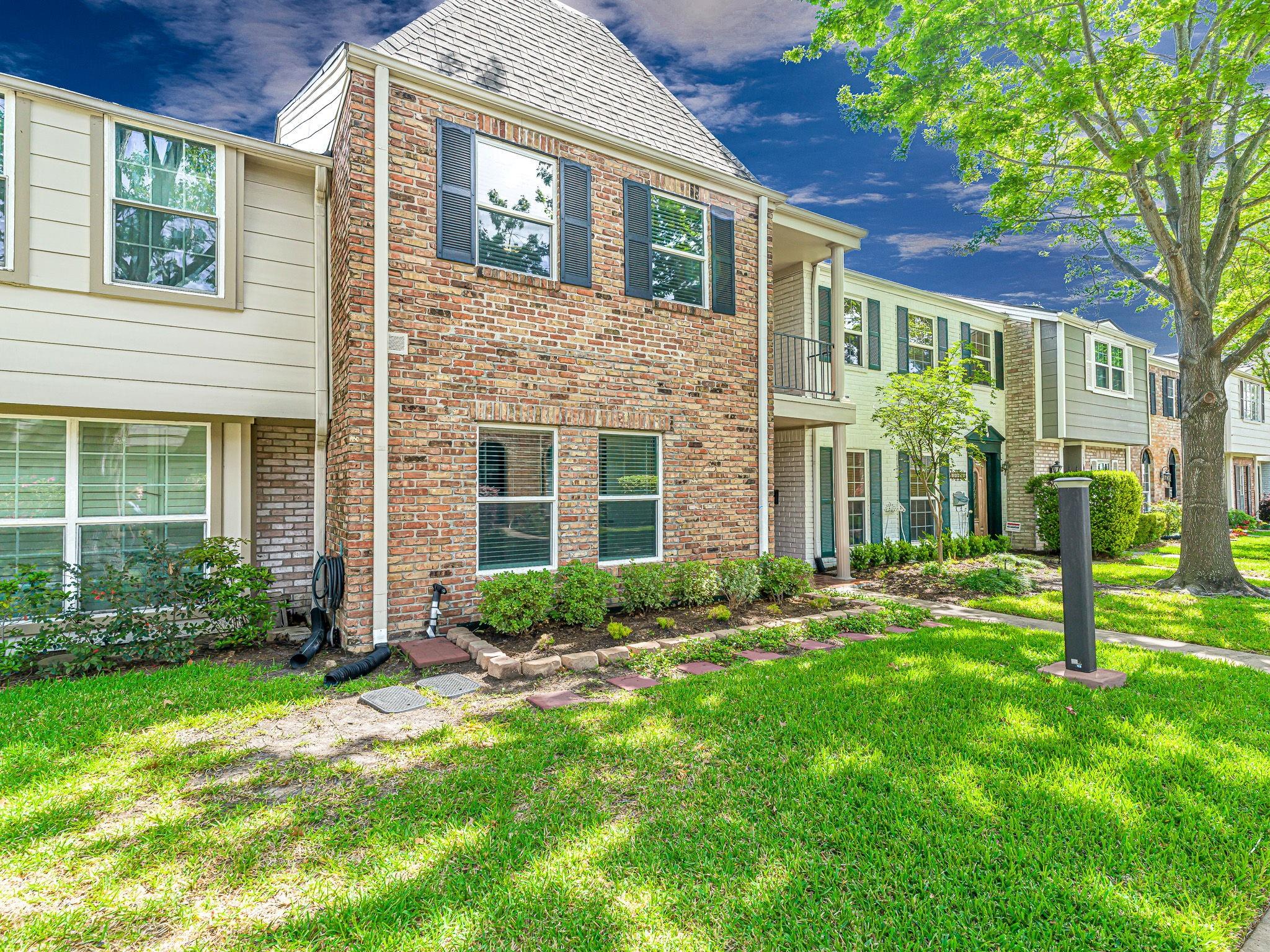 14423 Still Meadow Dr, Houston, TX 77079