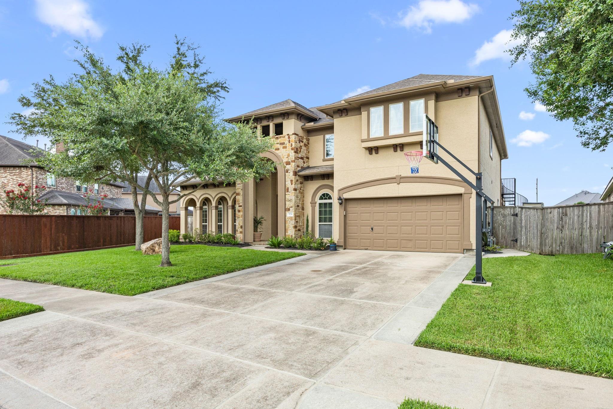 3726 Walker Falls Ln, Fulshear, TX 77441 photo