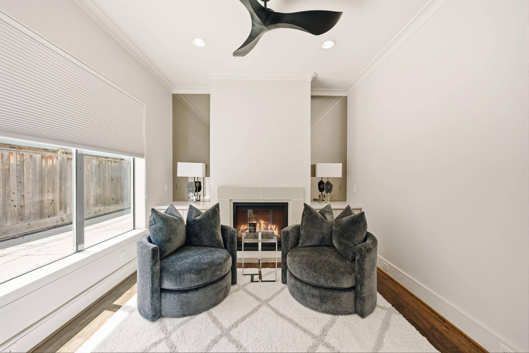 6011 Burgoyne Rd, Houston, TX 77057 photo