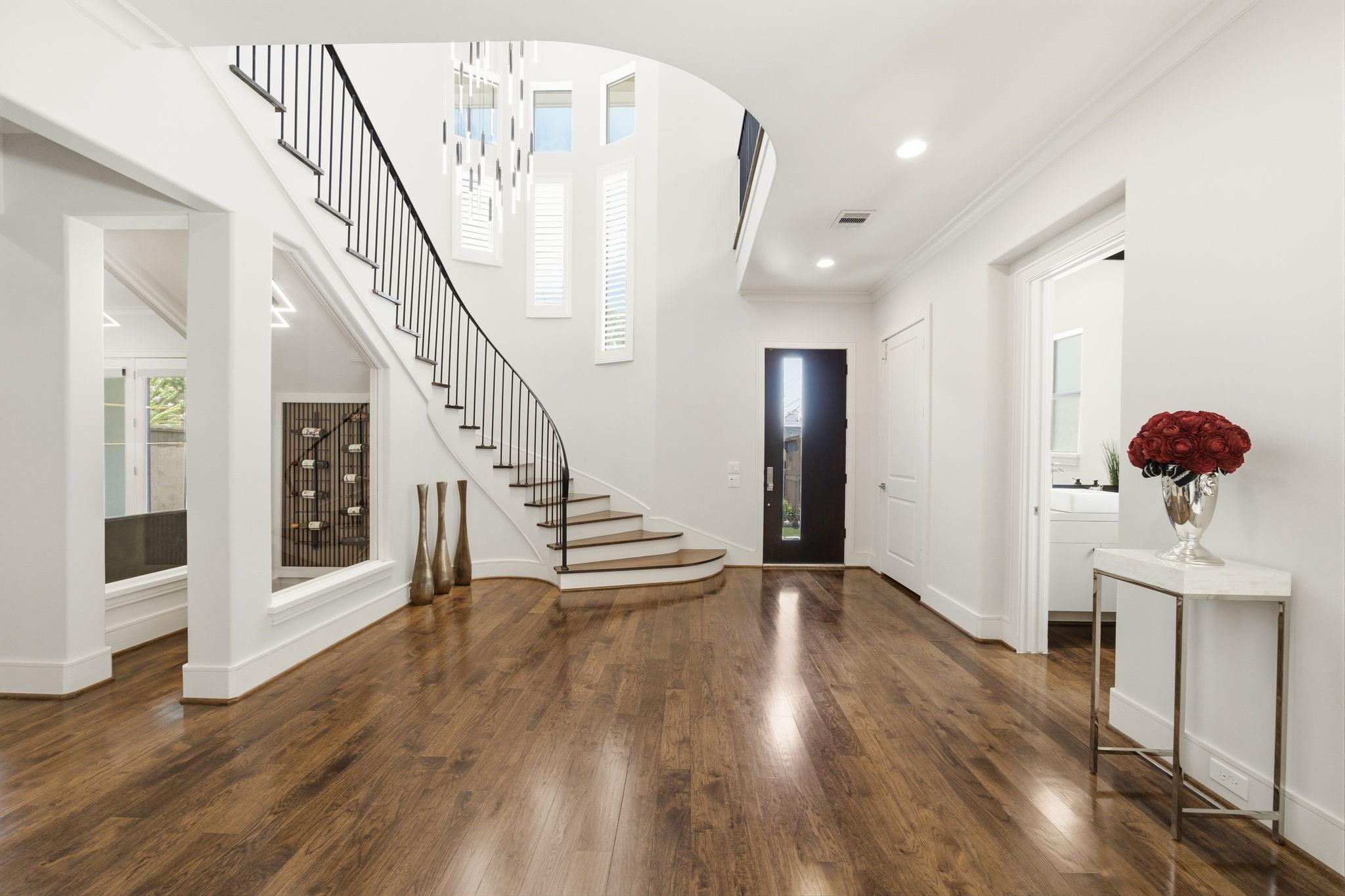 6011 Burgoyne Rd, Houston, TX 77057 photo
