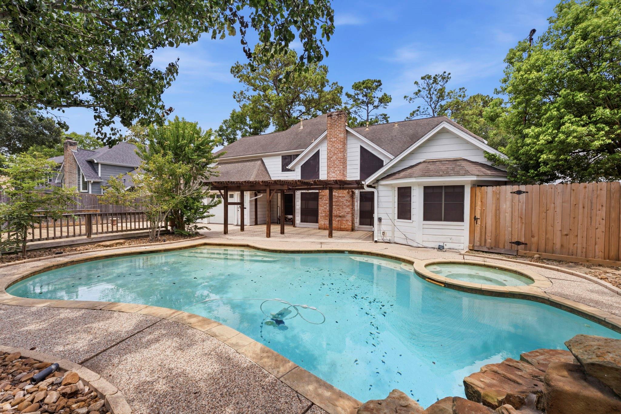 18319 Trace Forest Dr, Spring, TX 77379