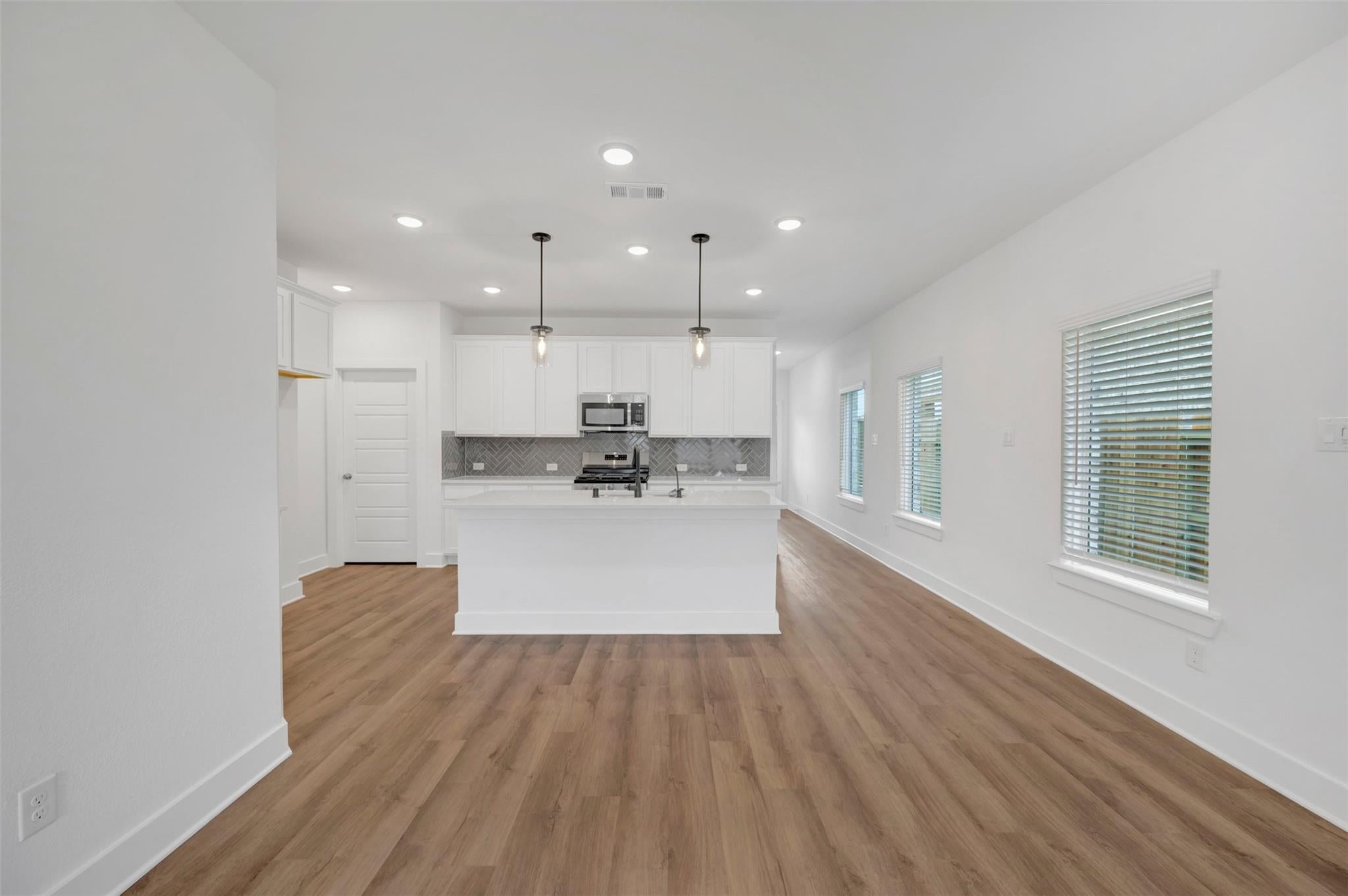 8322 Blue Shell Ln, Cypress, TX 77433 photo
