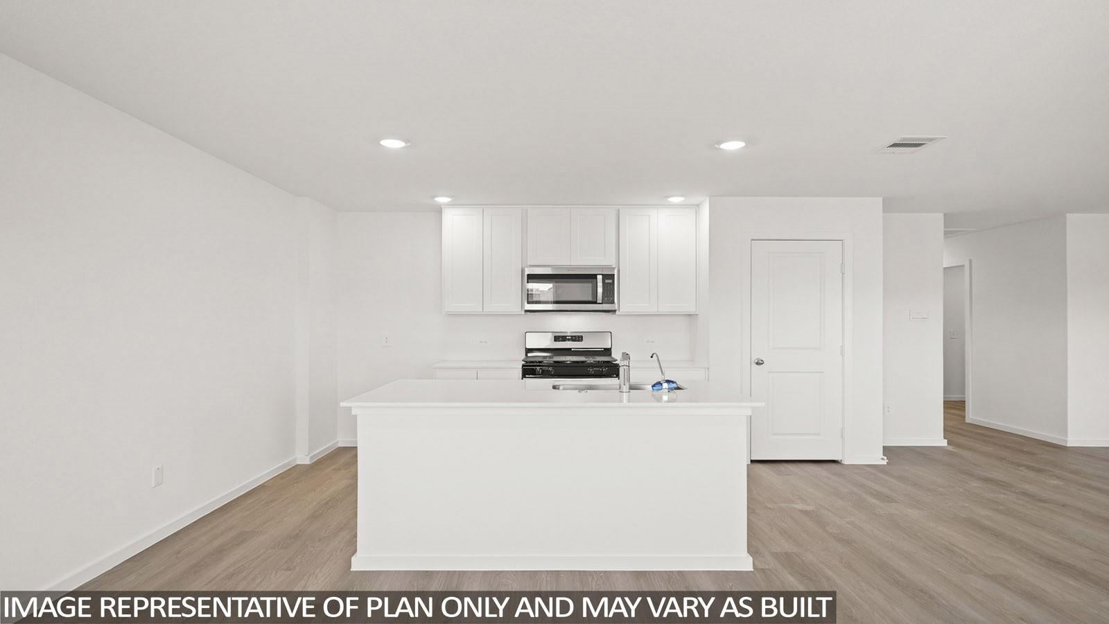 938 Sutherland Falls St, Conroe, TX 77303 photo