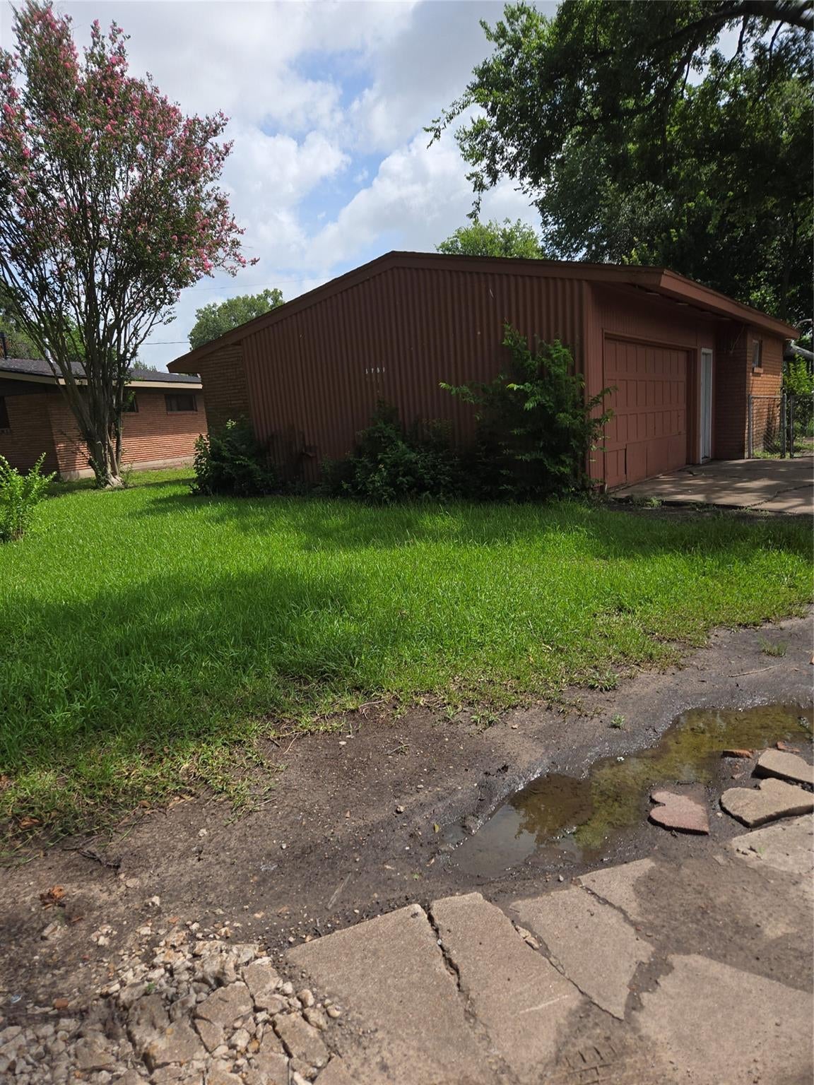5759 Winding Creek Way, Houston, TX 77017 photo