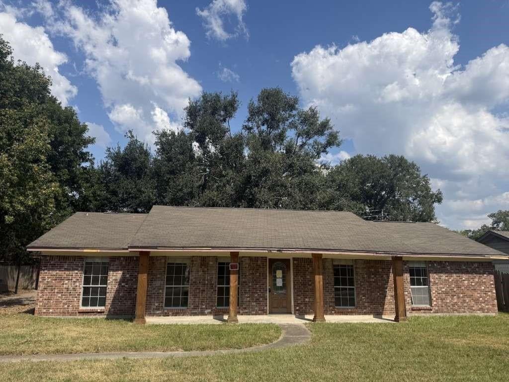 2509 River Rdg, Conroe, TX 77385