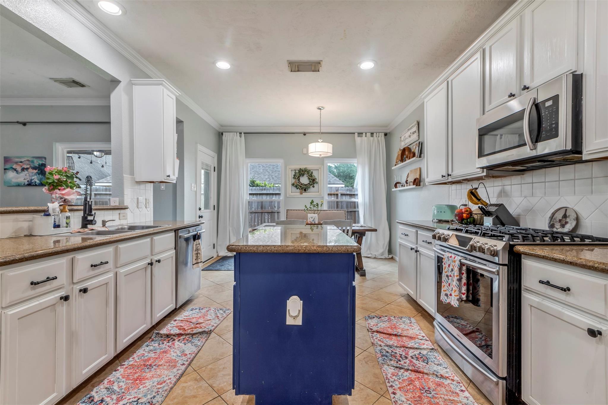 10010 Silverwood Way, Houston, TX 77070 photo